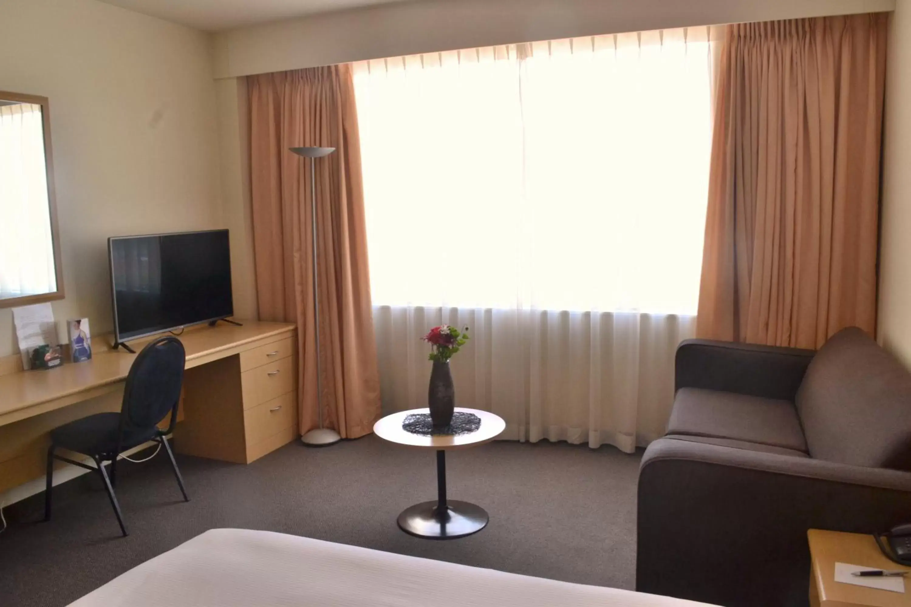 Tower Superior Room - single occupancy in Distinction Palmerston North Hotel & Conference Centre