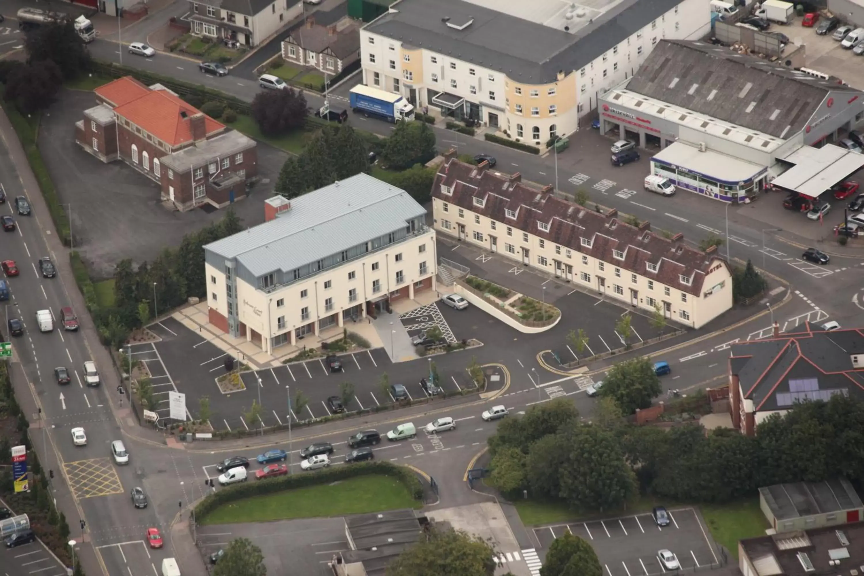 Facade/entrance, Bird's-eye View in Belmore Court & Motel