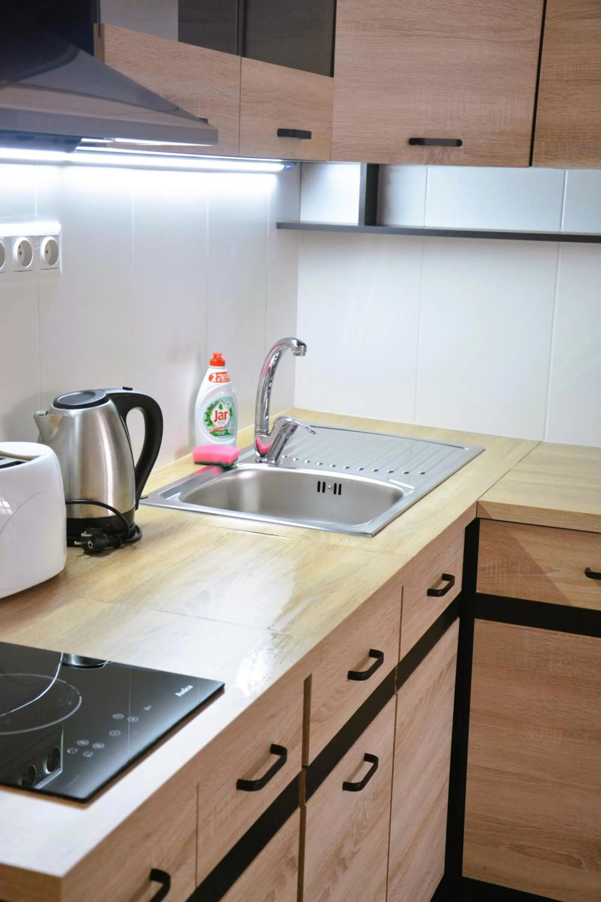 Coffee/tea facilities in Central Apartments