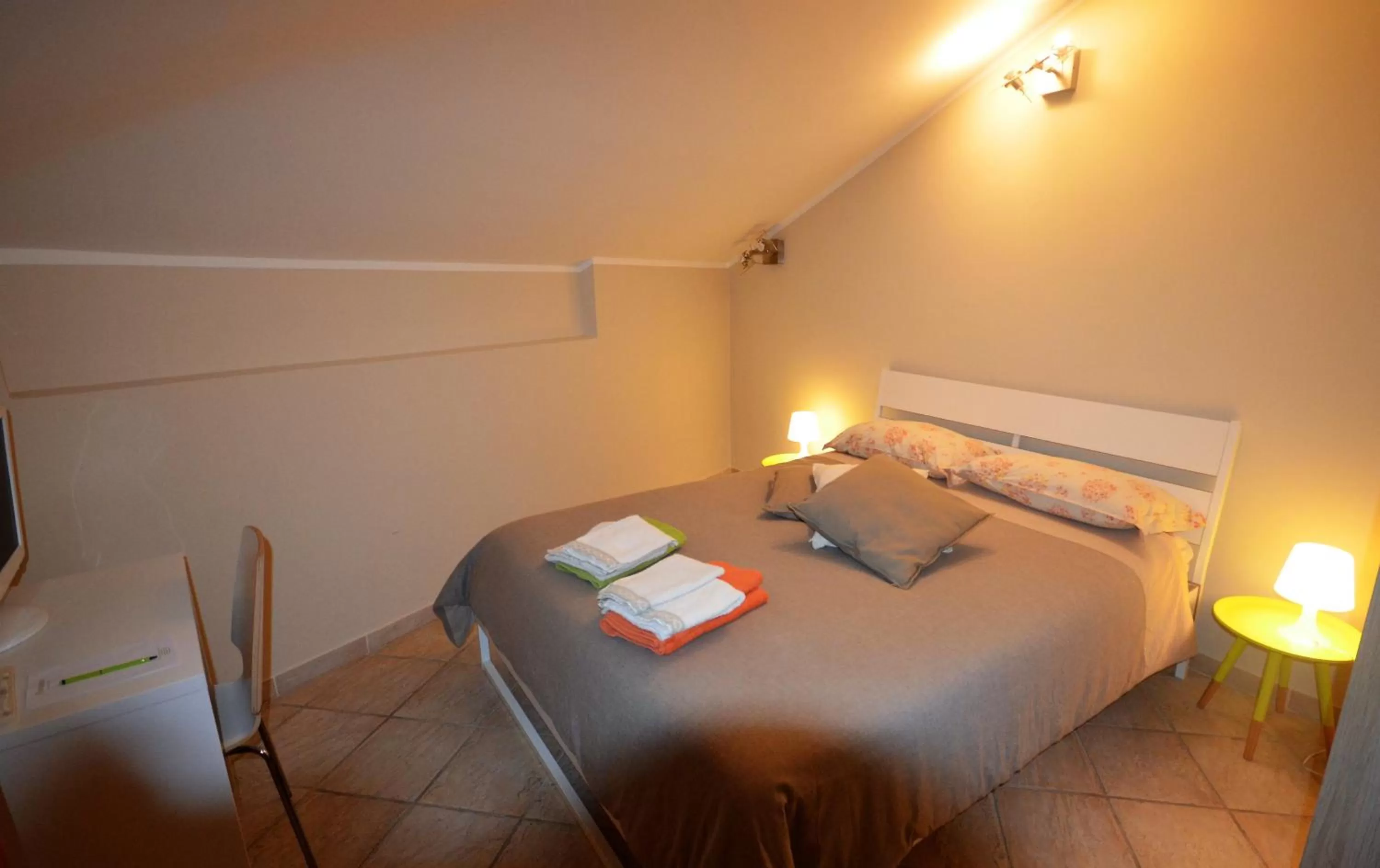 Photo of the whole room, Bed in B&B Portanova