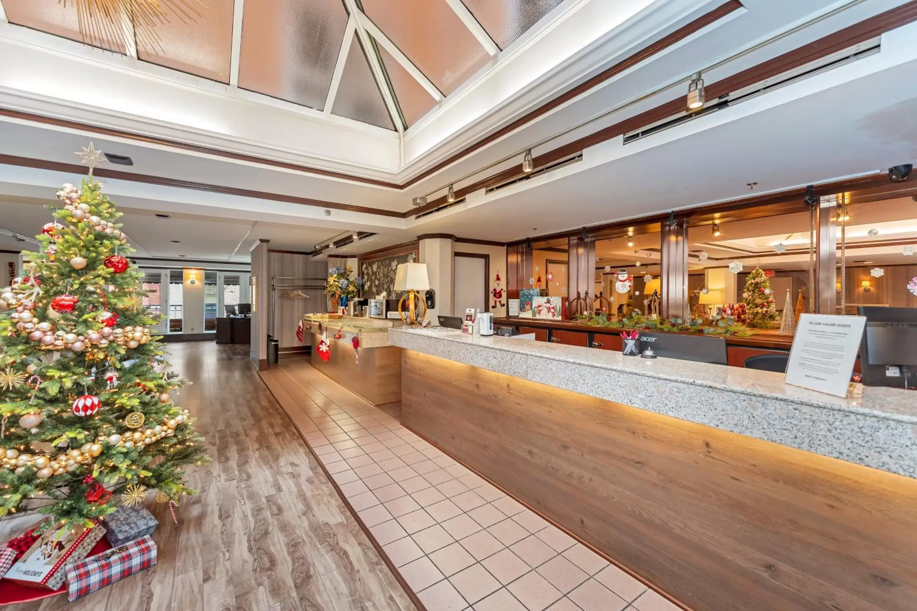 Lobby or reception in The Bedford Regency Hotel Lobby or reception in The Bedford Regency Hotel