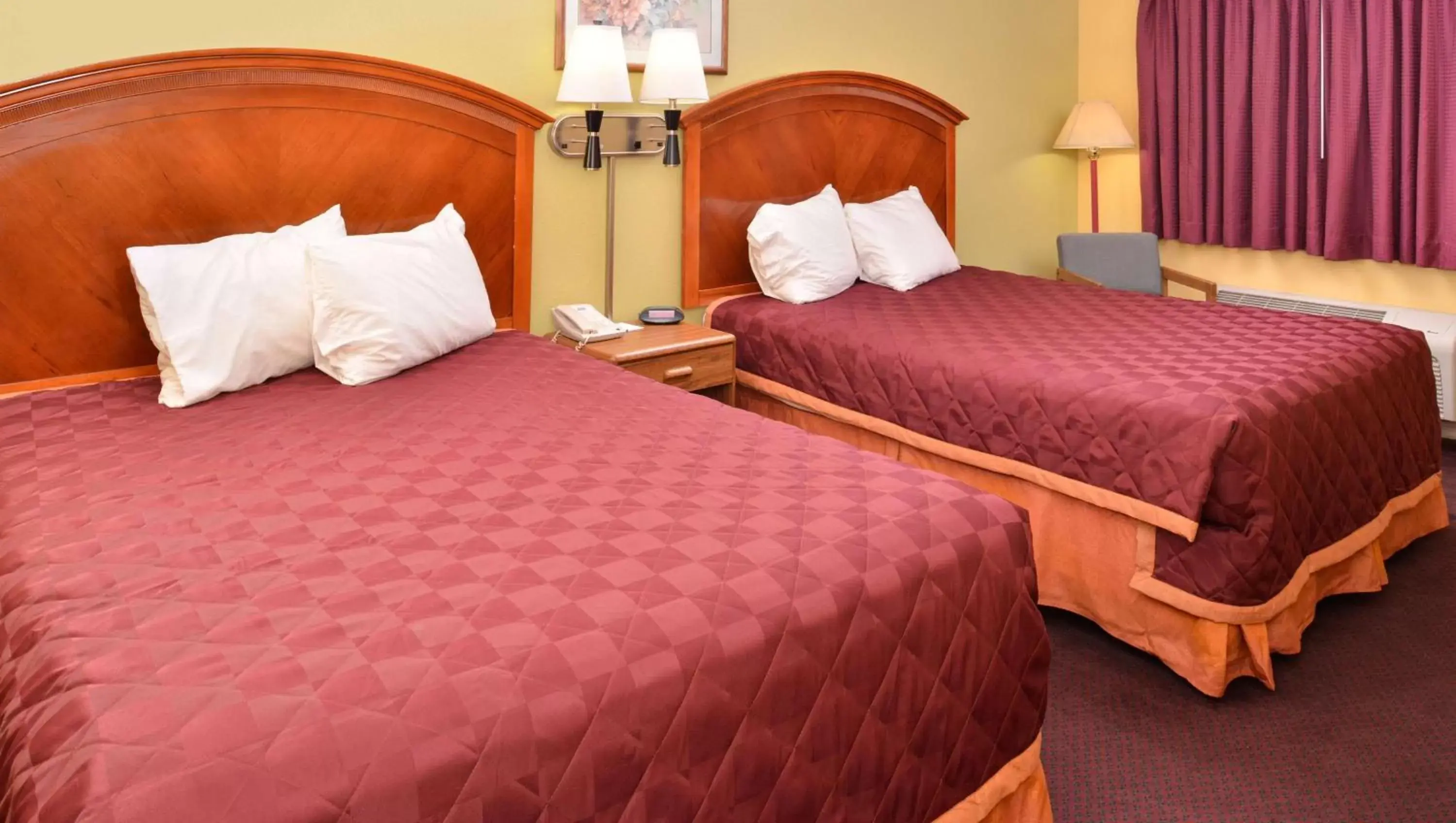 Photo of the whole room, Bed in Magnuson Hotel Blythe Photo of the whole room, Bed in Magnuson Hotel Blythe