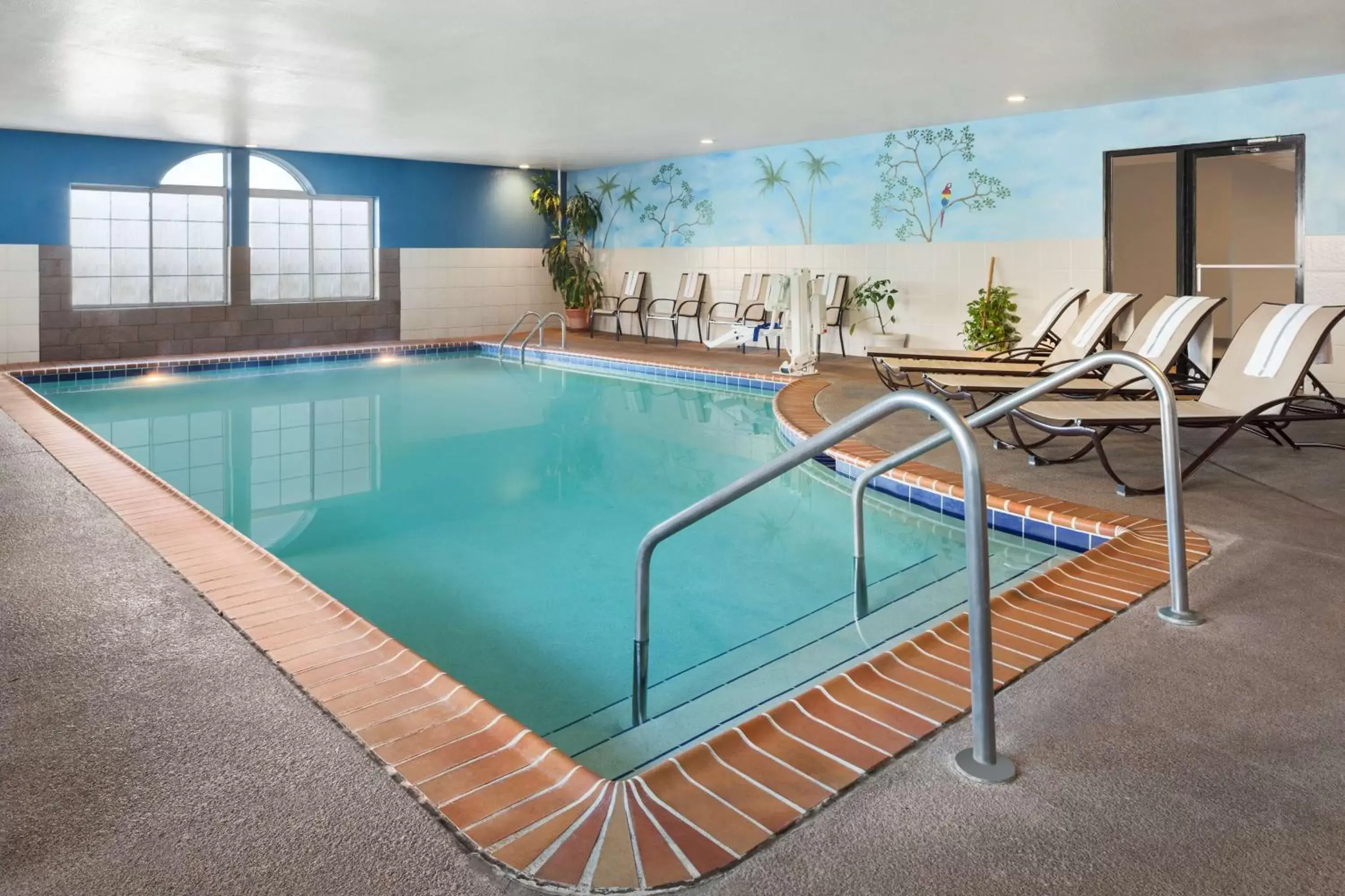 On site, Swimming Pool in Country Inn & Suites by Radisson, Lexington, KY