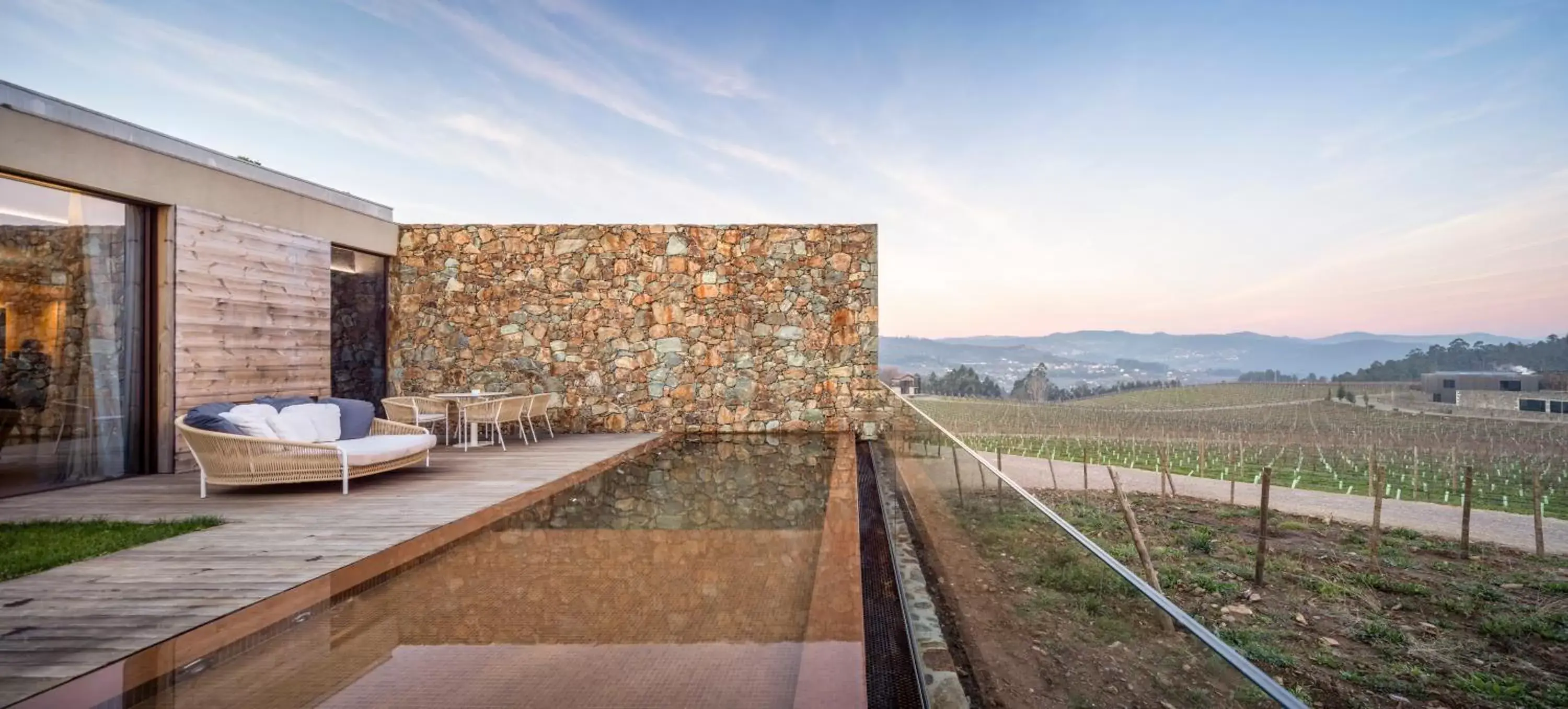 Swimming pool in Monverde - Wine Experience Hotel - by Unlock Hotels