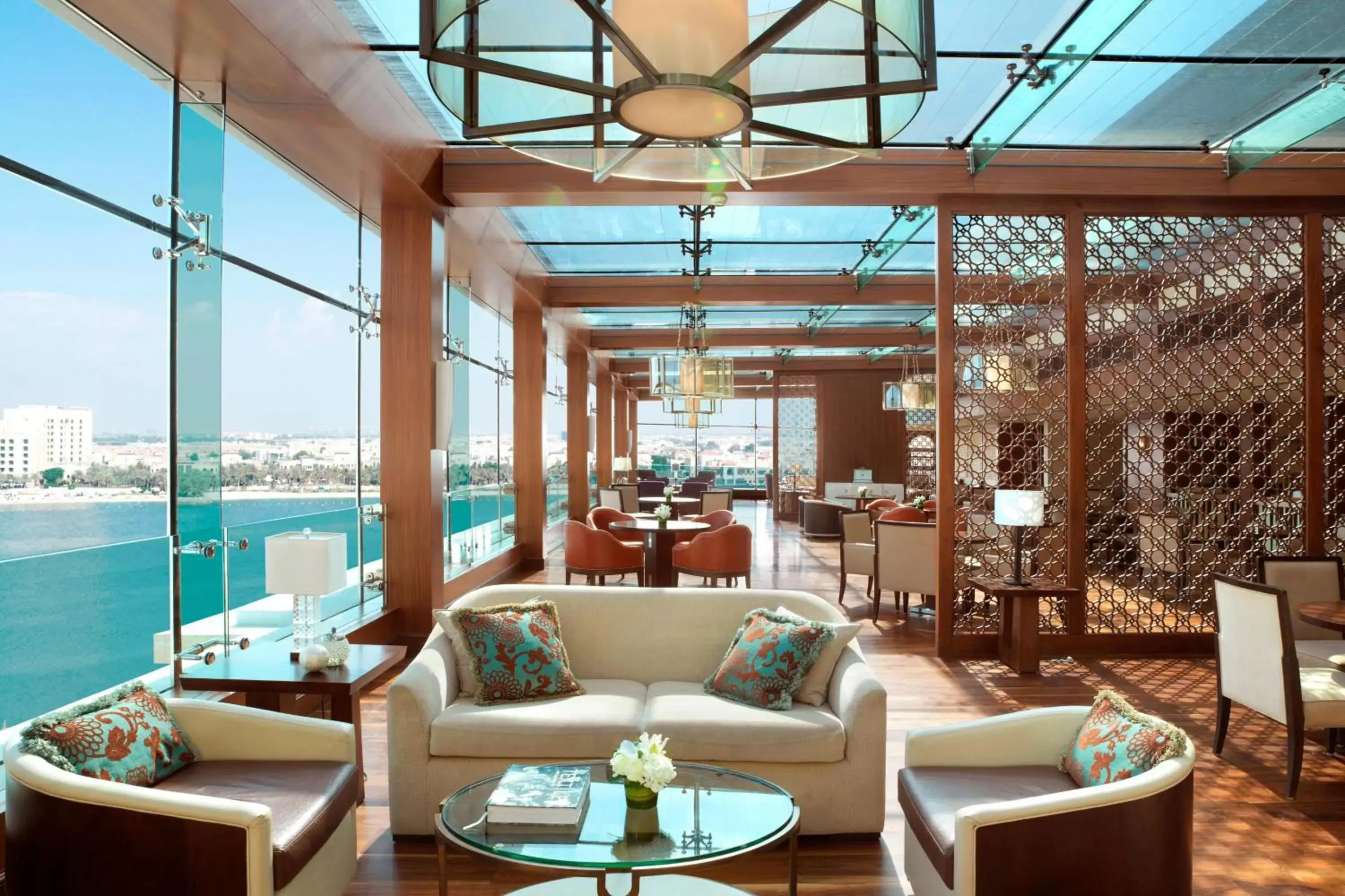 Lounge or bar, Lounge/Bar in The Ritz-Carlton Abu Dhabi, Grand Canal