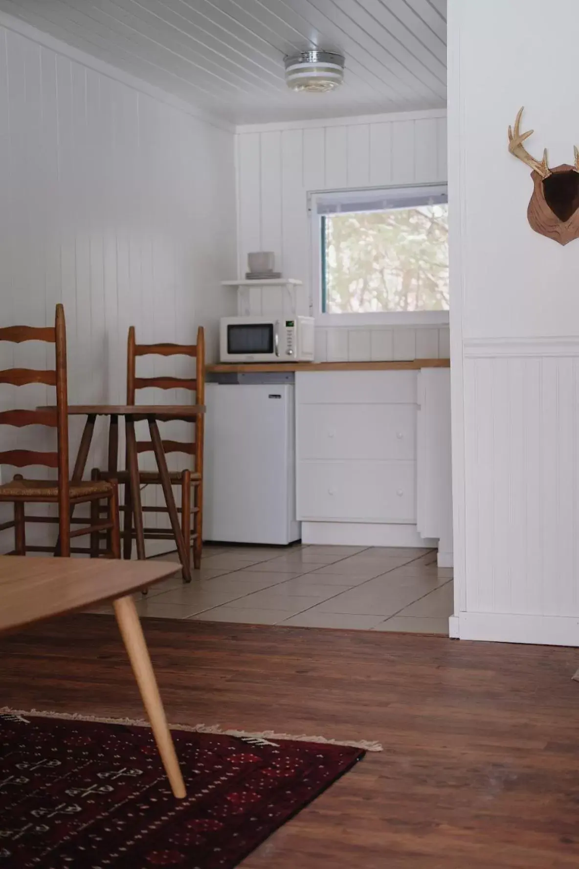 Living room, Kitchen/Kitchenette in Anchor Inn