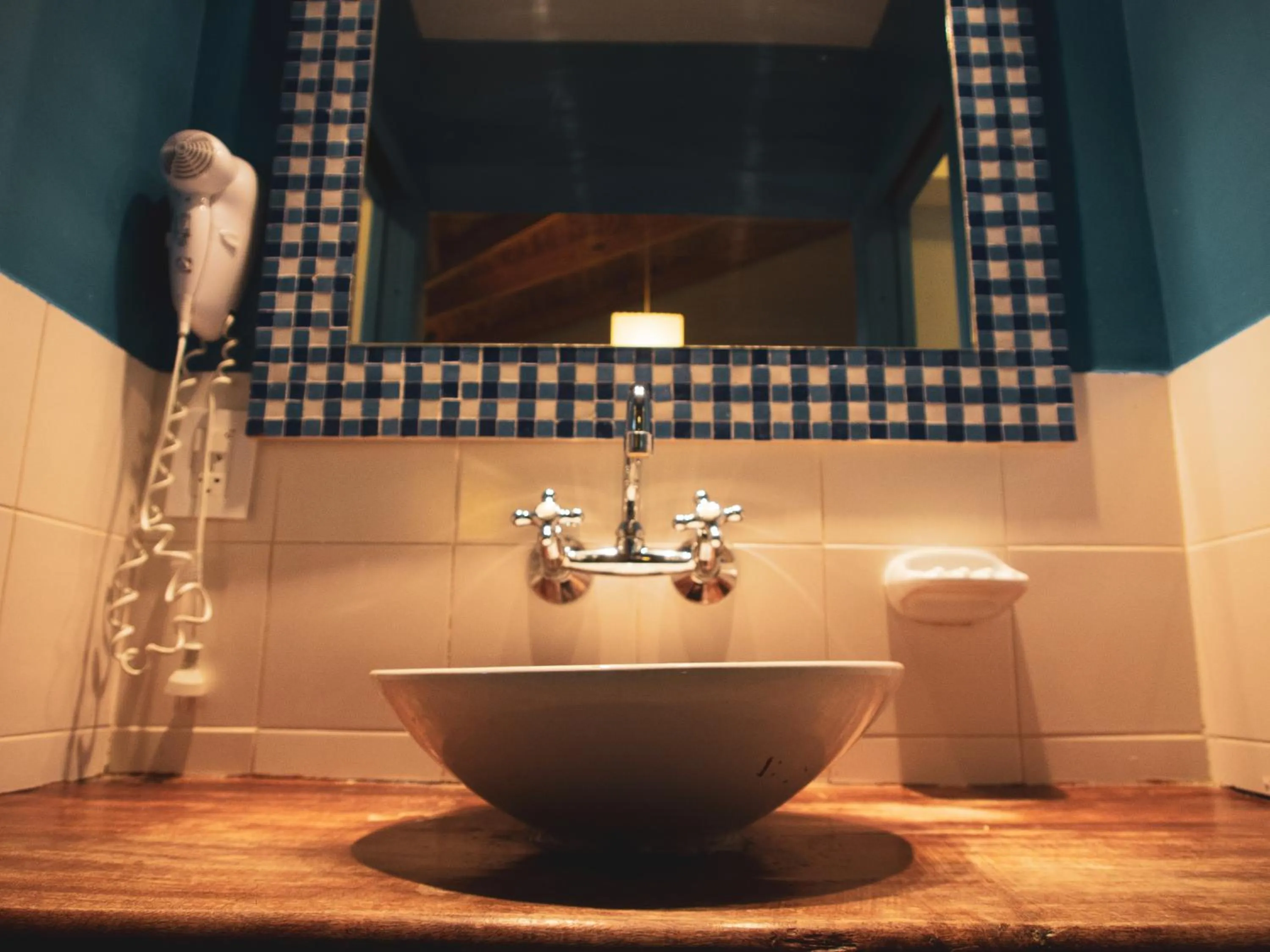 Bathroom in America Del Sur Calafate Hostel