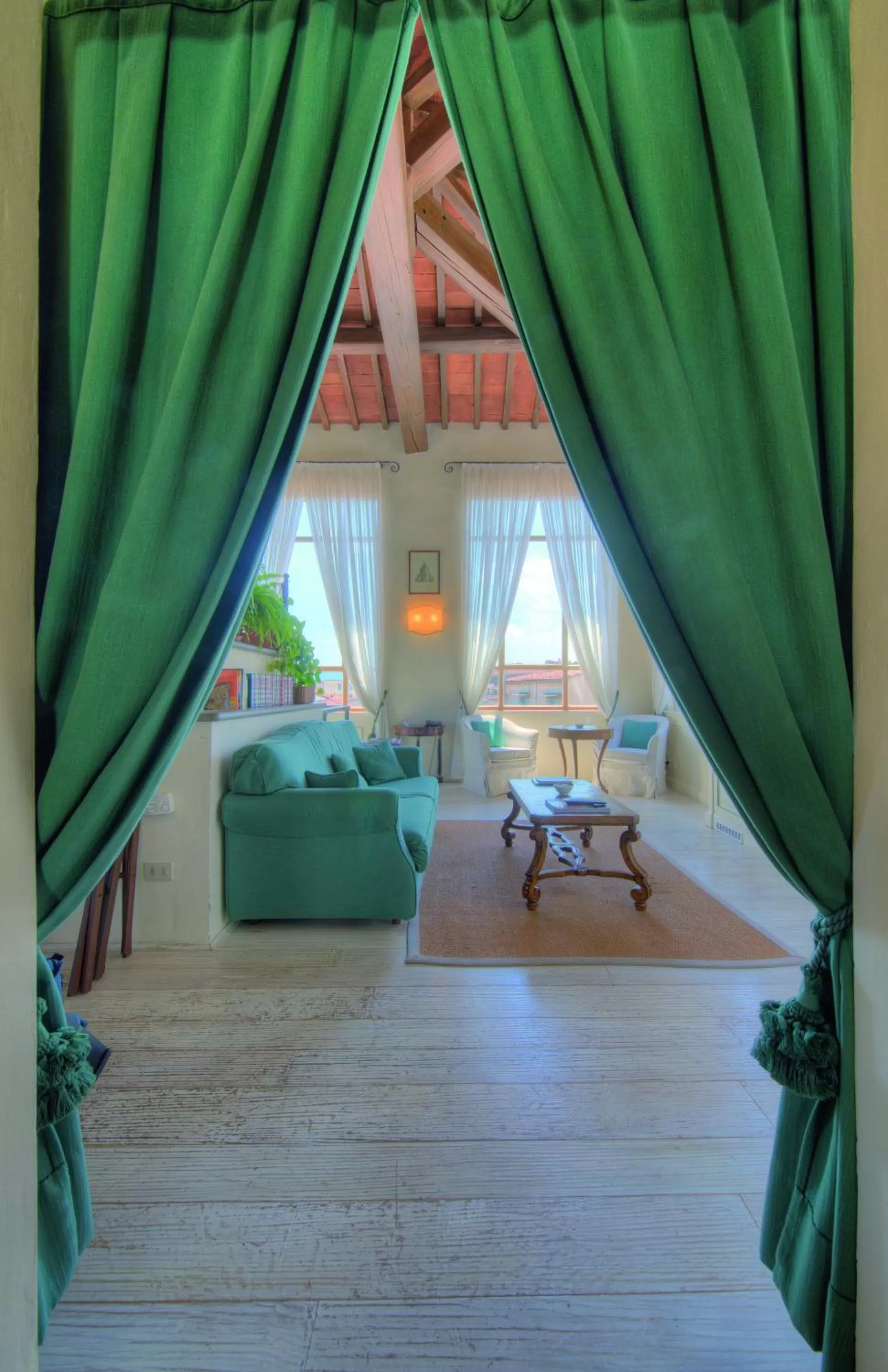 Living room in Palazzo Niccolini al Duomo Residenza D'Epoca