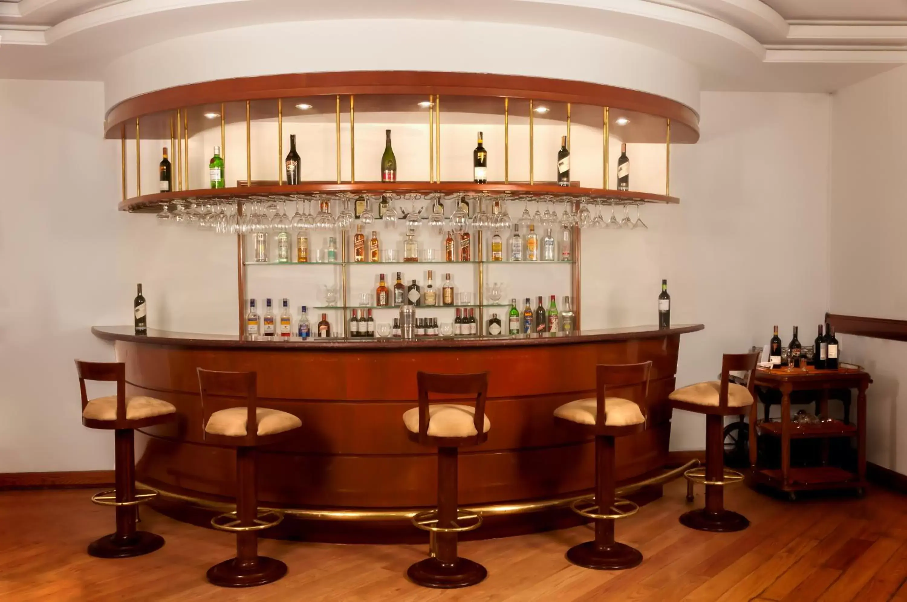 Lounge or bar, Lounge/Bar in Hotel Parque 97 Suites