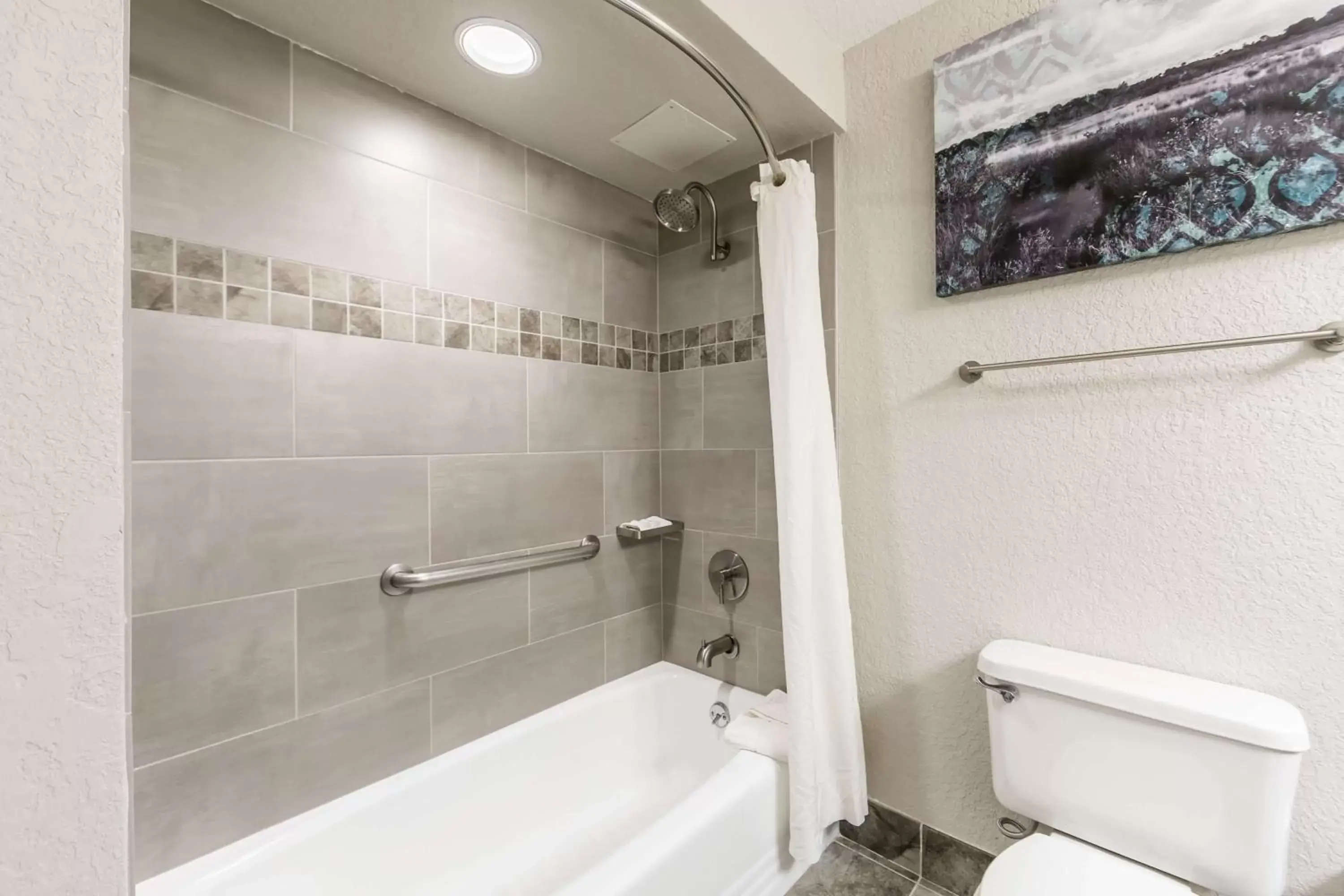 Bathroom in Best Western Plus Sebastian Hotel & Suites Bathroom in Best Western Plus Sebastian Hotel & Suites
