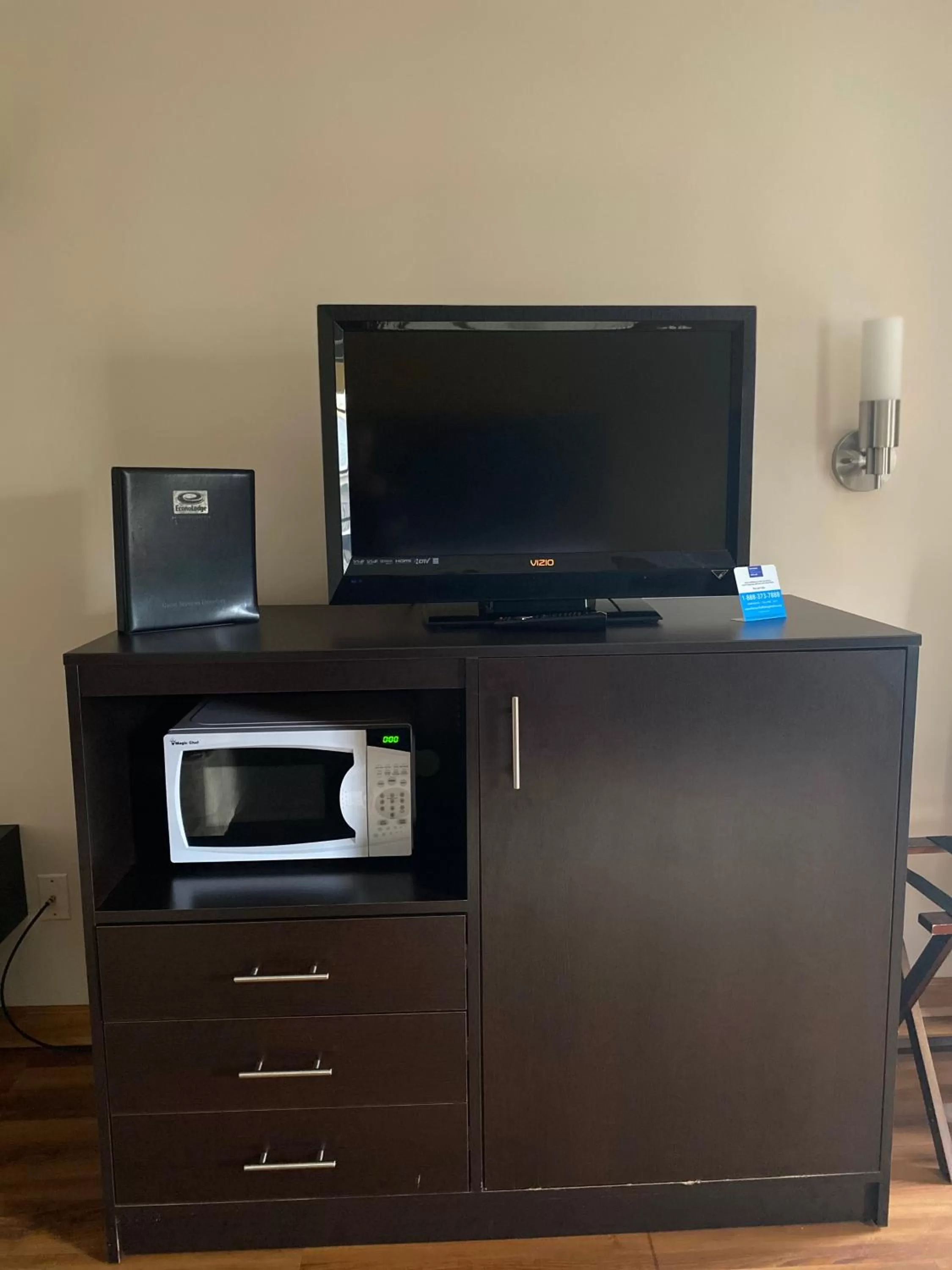 Econo Lodge at the Falls North