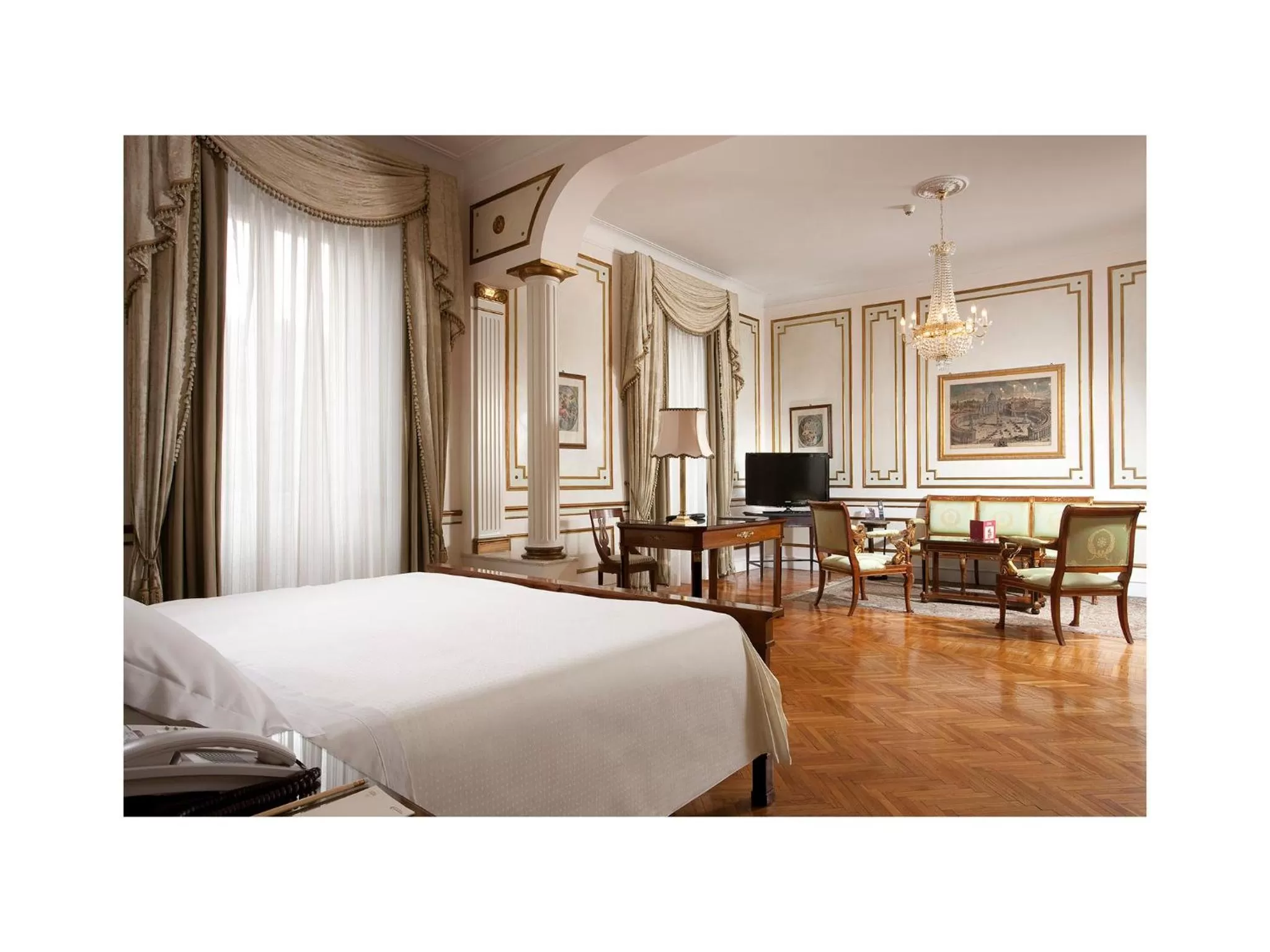 Bedroom, Bed in Hotel Quirinale