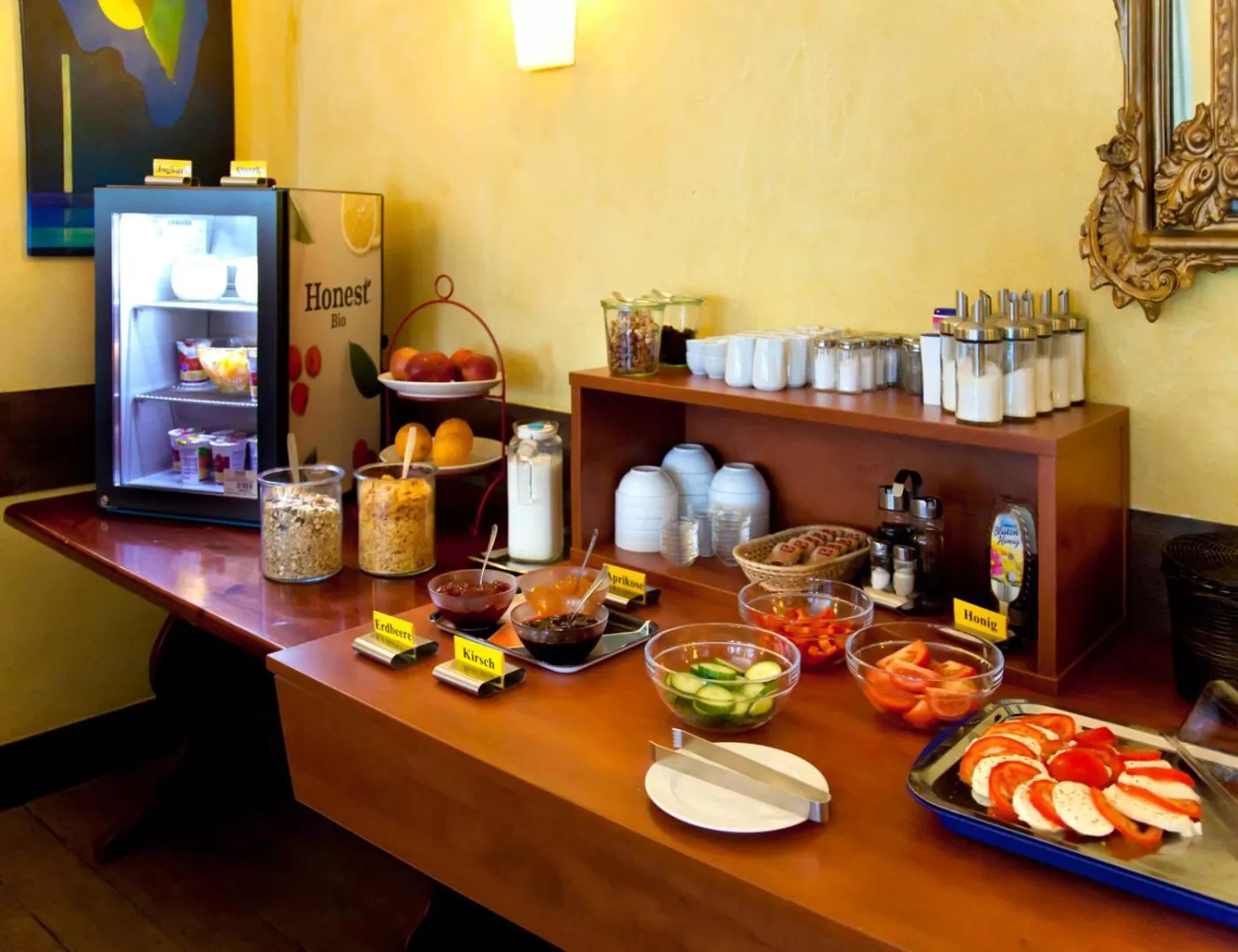 Breakfast in Hotel Weidenhof