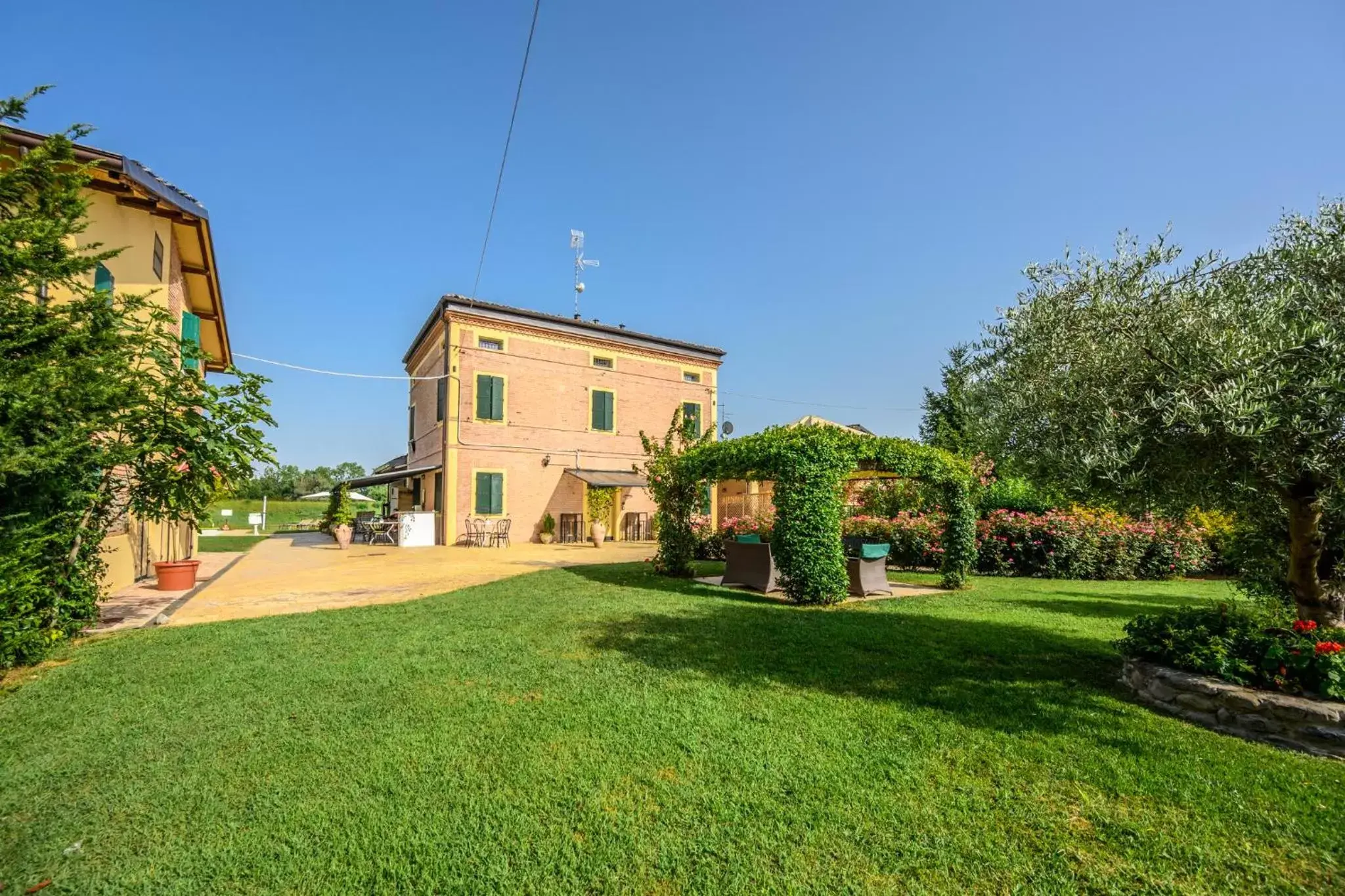 Property Building in La Casa di Valeria - Modena