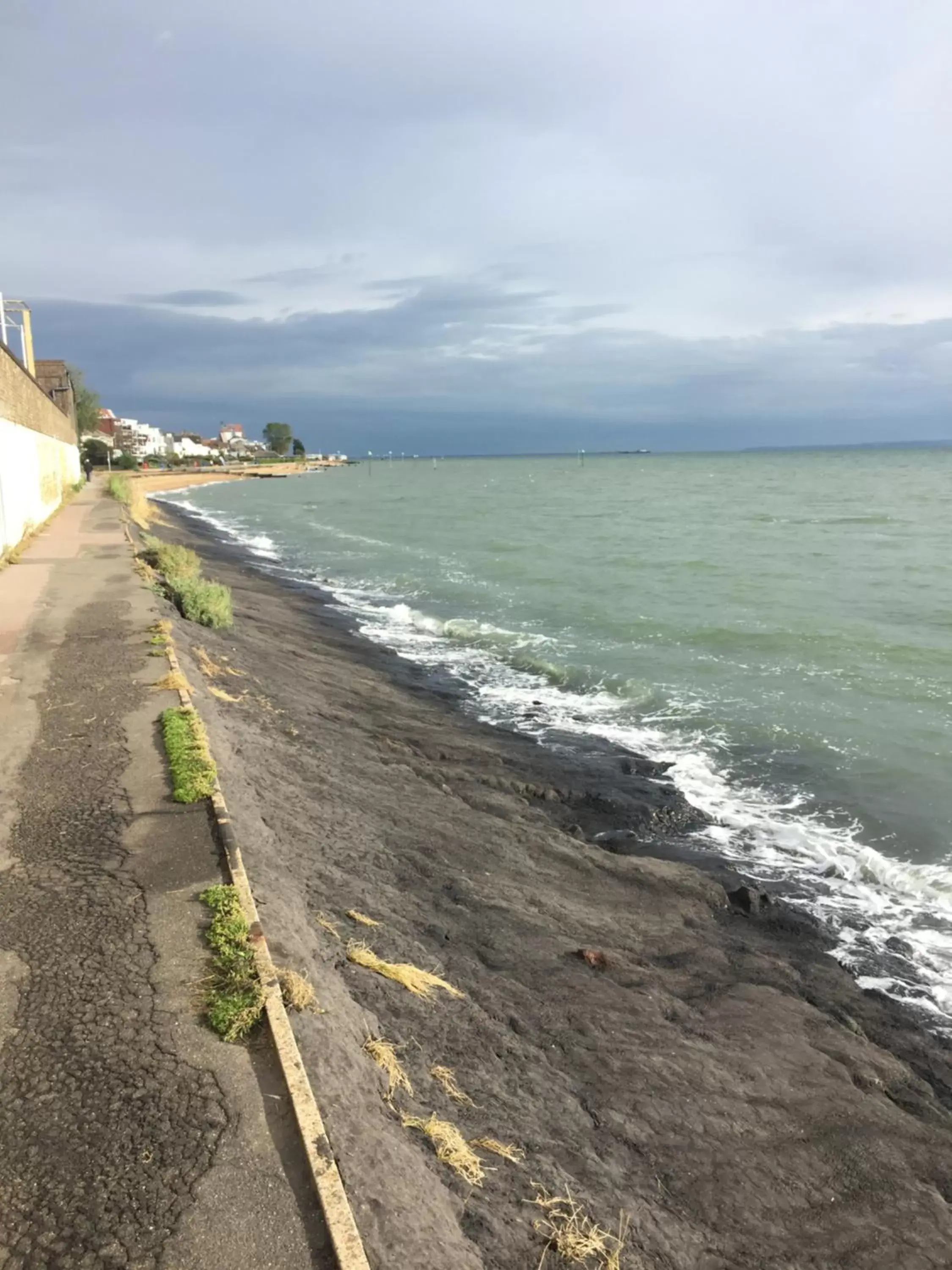 Beach in Southend Airport Bed & Breakfast