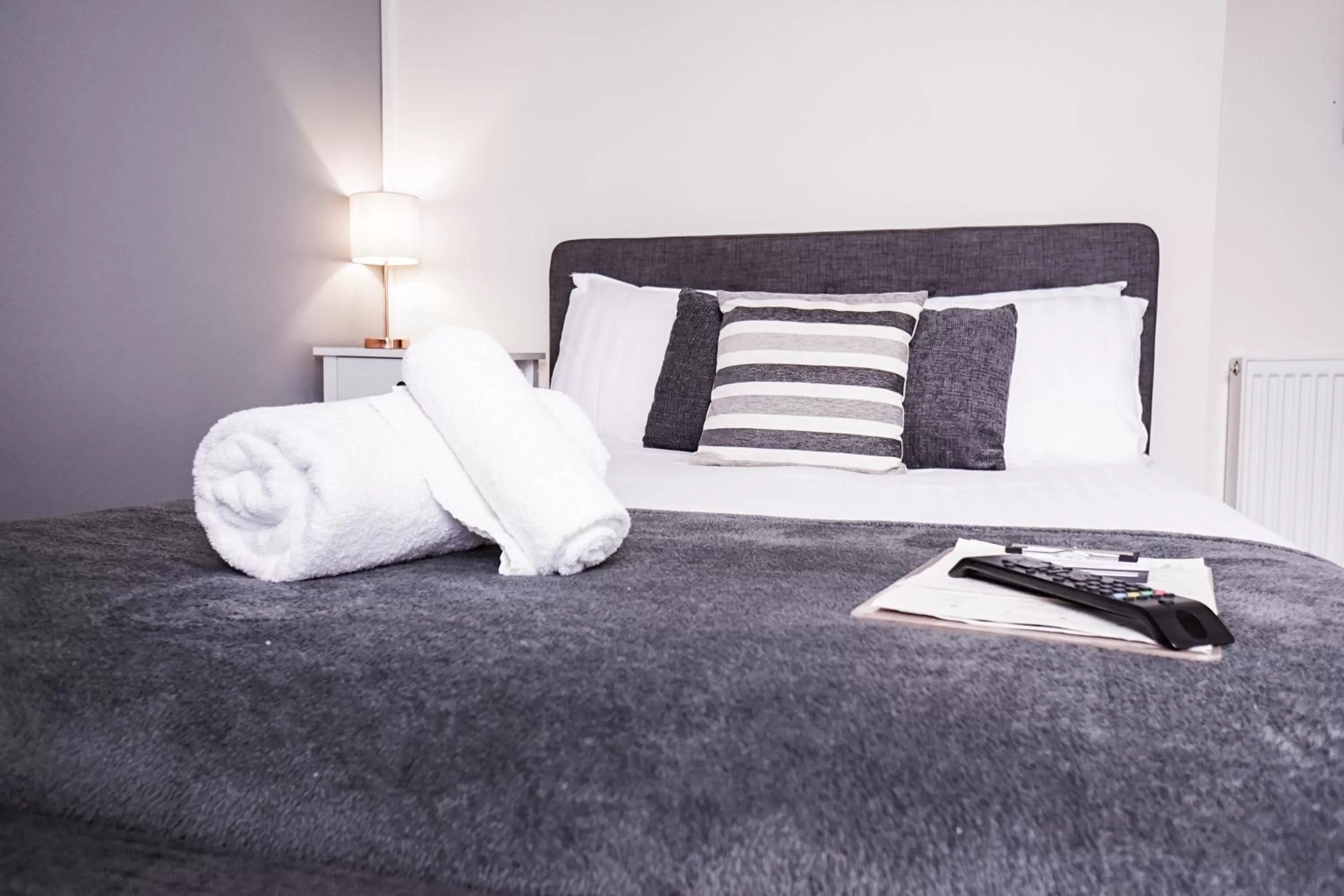 Bed in Starboard Stays