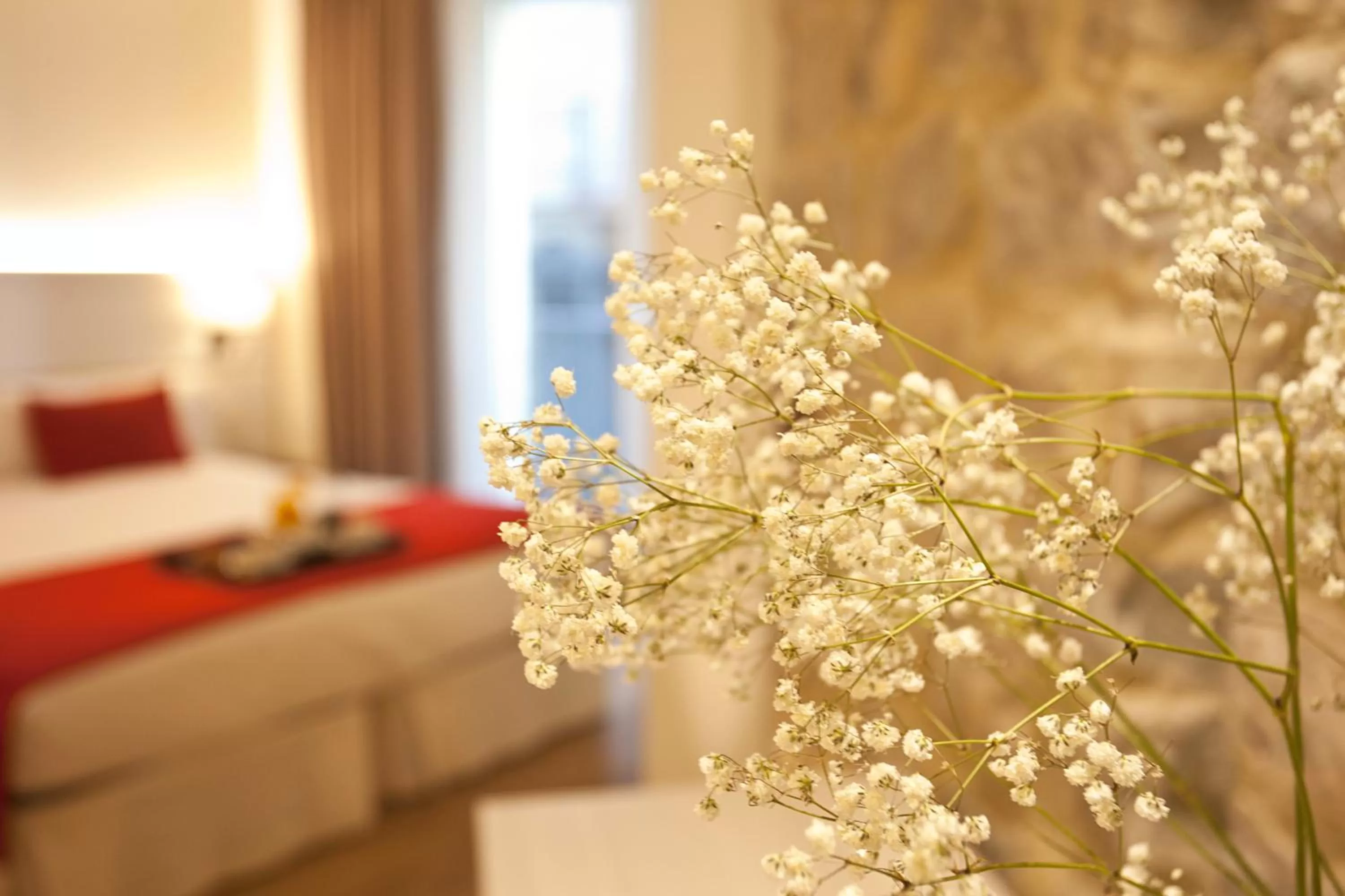 Bed in Hotel Pompaelo Plaza del Ayuntamiento & Spa