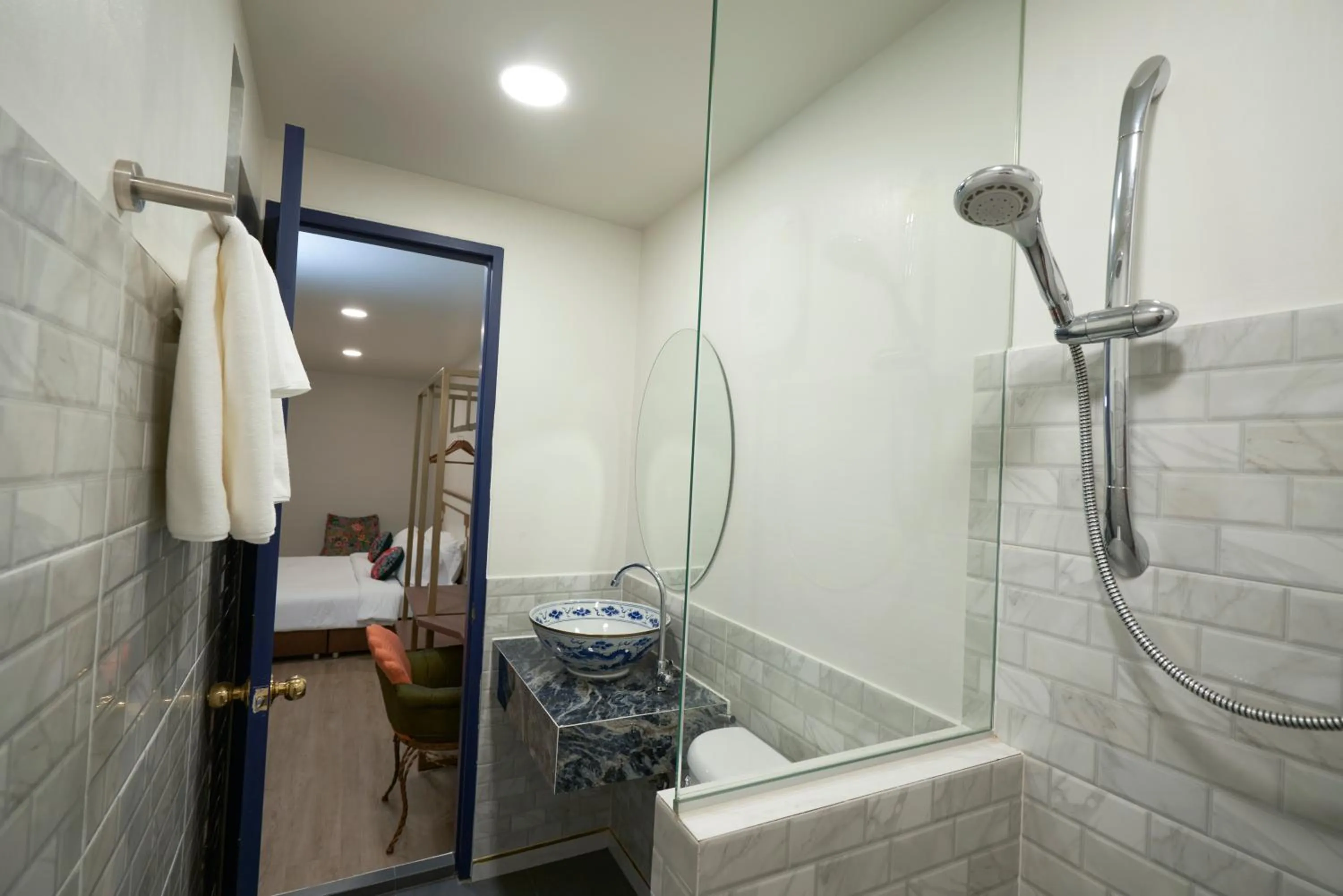 Bathroom in Sweet's Escape