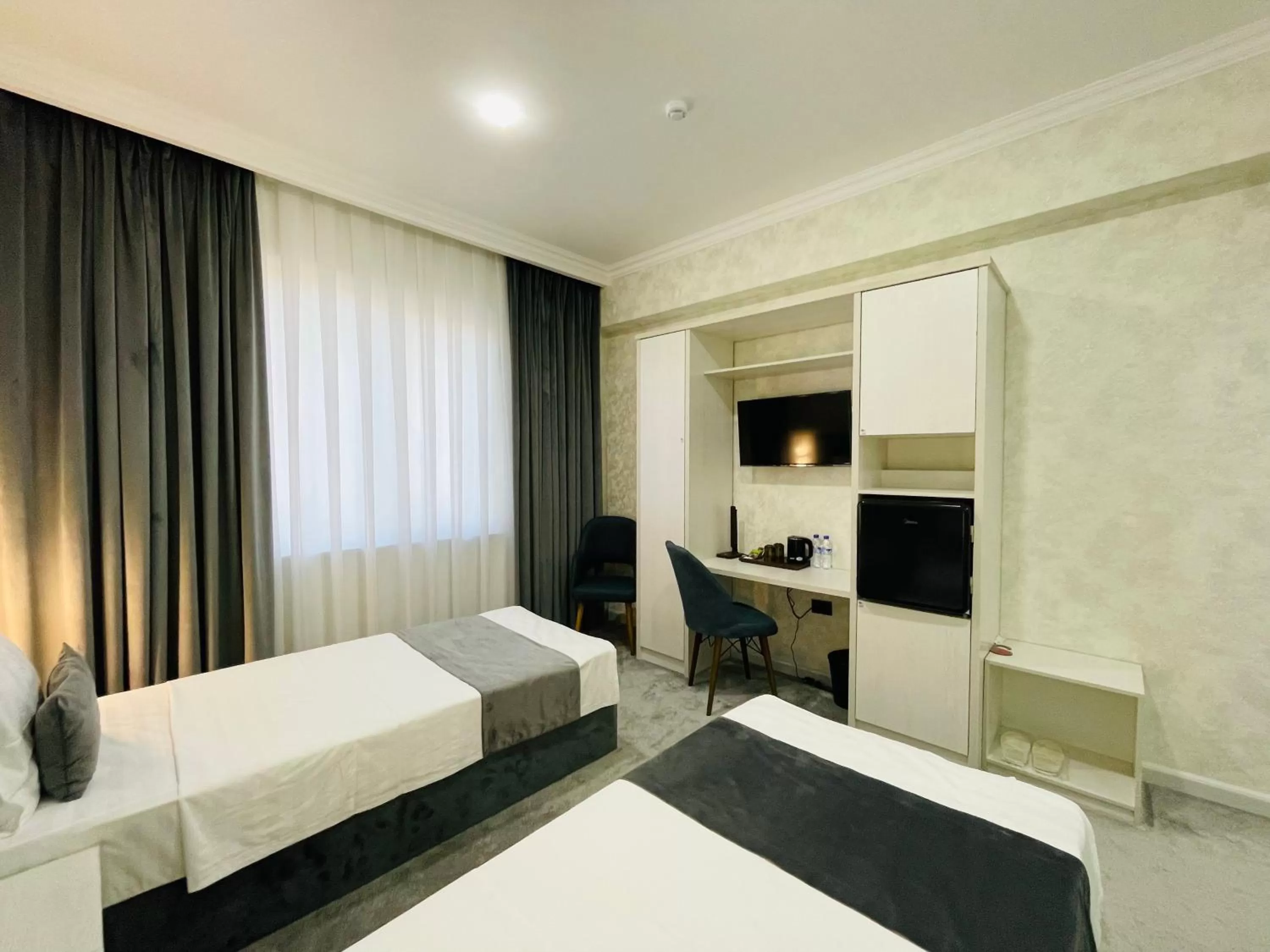 Photo of the whole room in Porto Bello Hotel