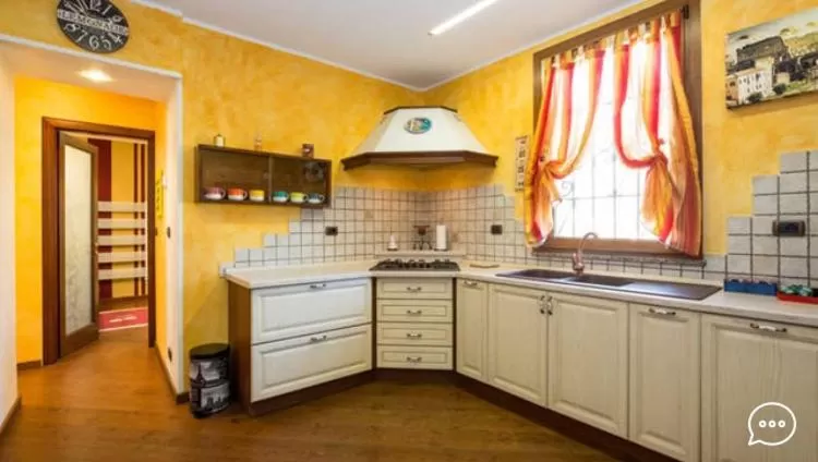 Kitchen or kitchenette, Kitchen/Kitchenette in Wallace Apartment