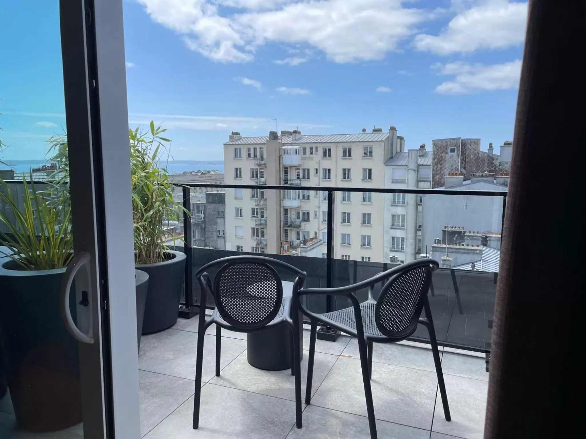 City view, Balcony/Terrace in Oceania Le Conti