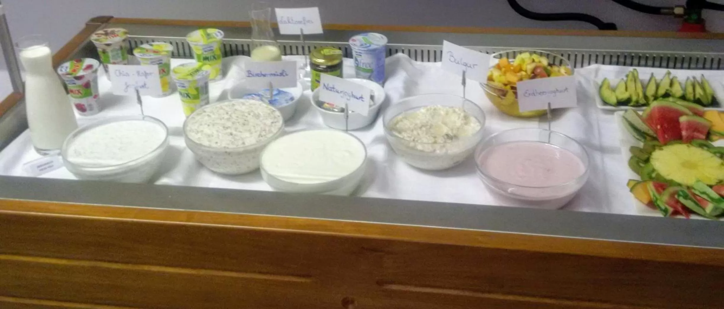 Buffet breakfast in Sporthotel Podersdorf