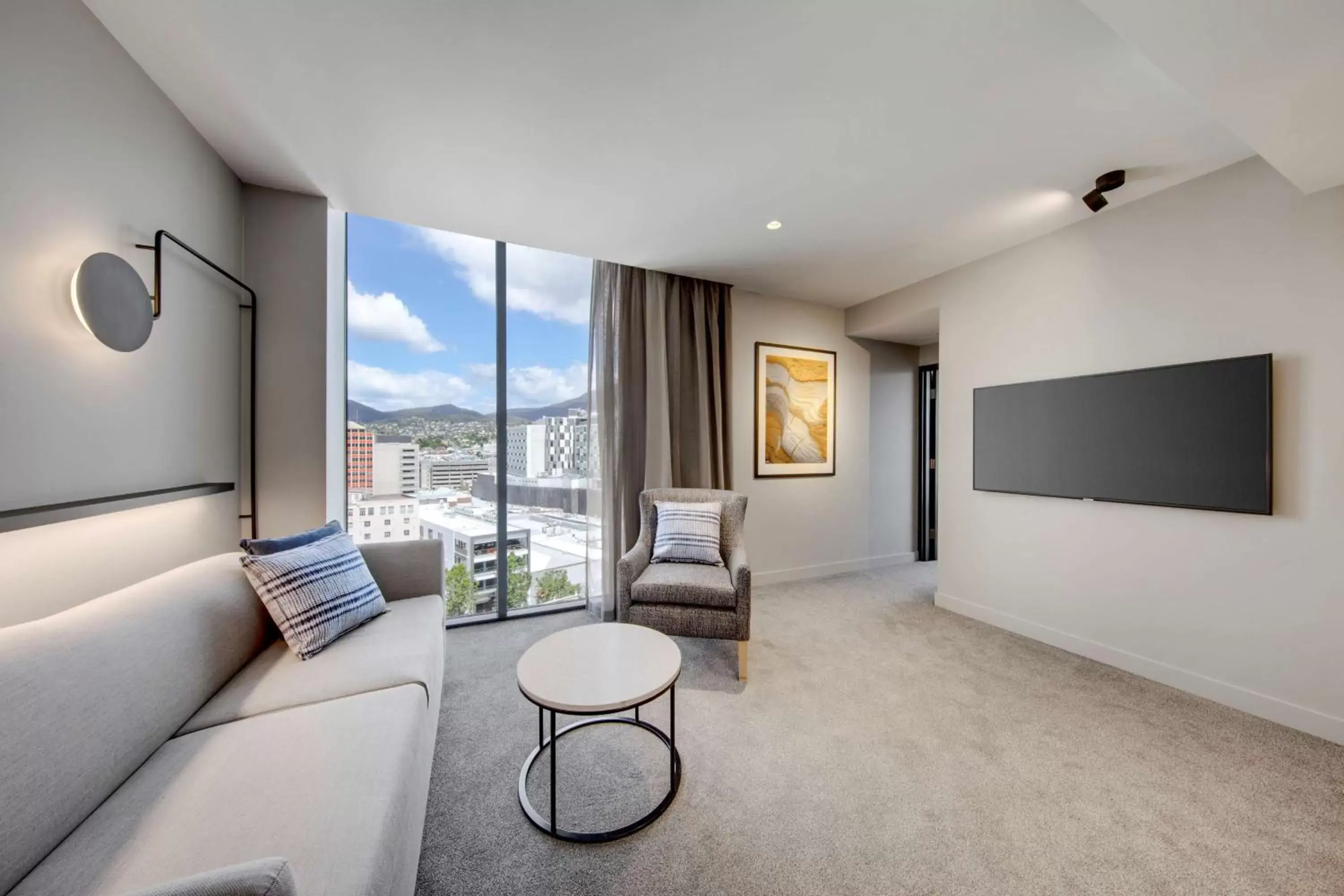 Photo of the whole room, Seating Area in Vibe Hotel Hobart