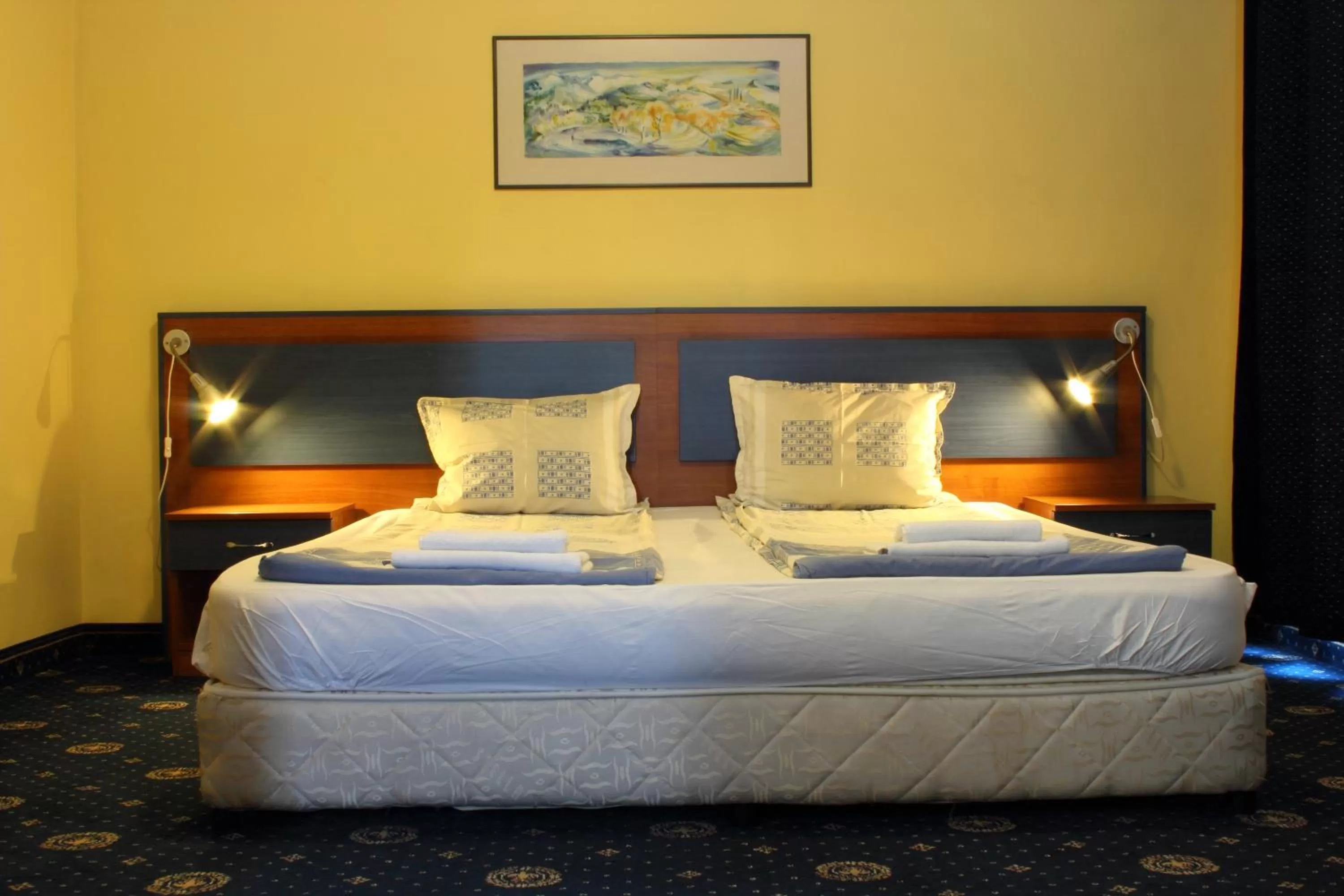 Bedroom, Bed in Fenix Family Hotel