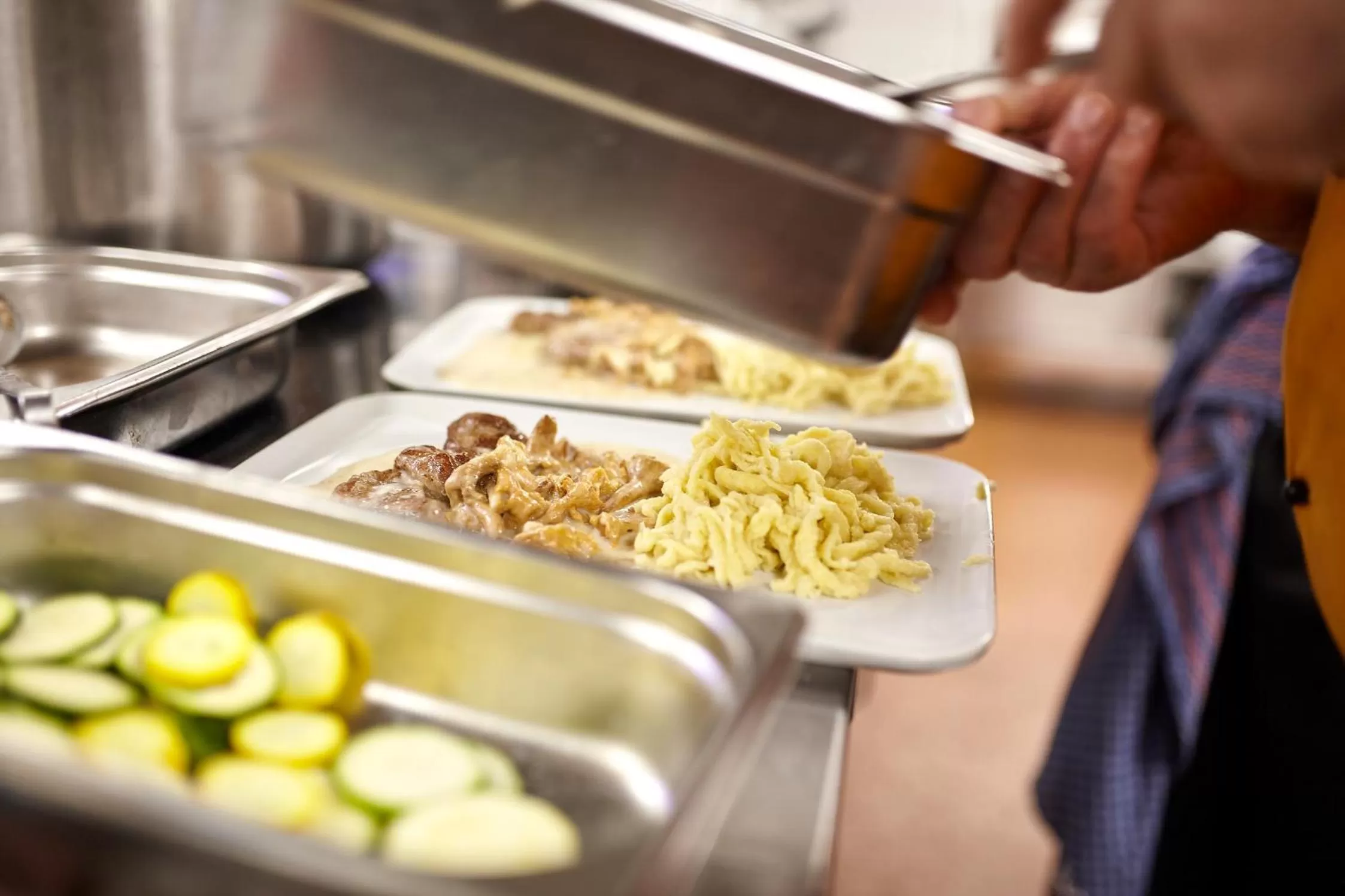 Food and drinks in Hotel Goll Pforzheim-Niefern