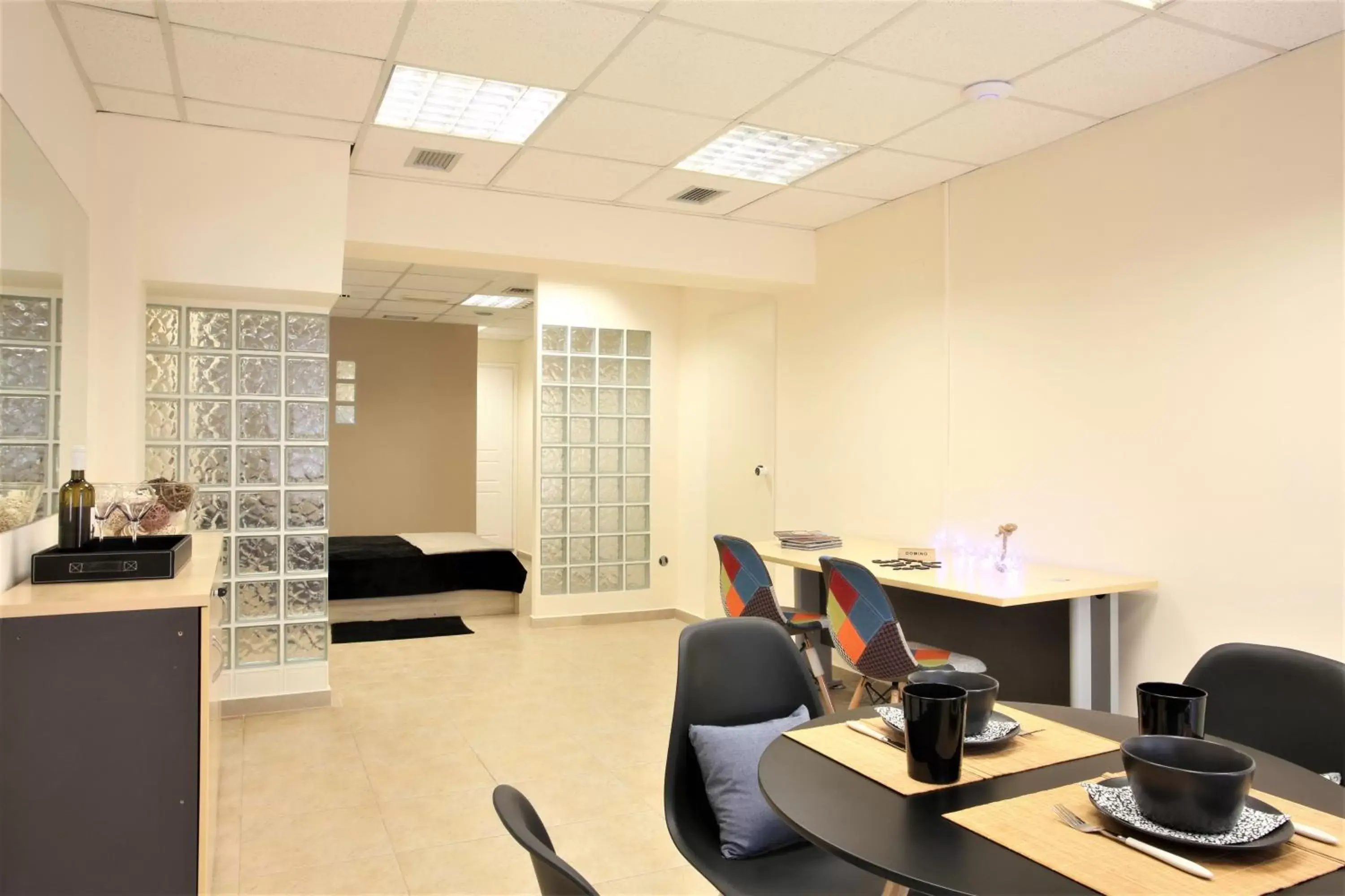 Other, Dining Area in GK Airport Suites