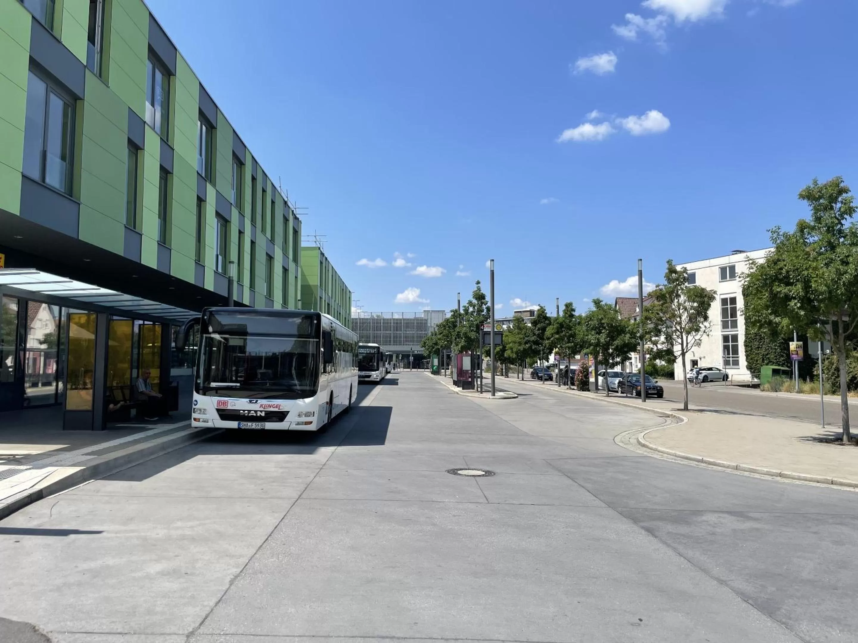Property building in Hotel-am-Bahnhof Stuttgart-Ditzingen