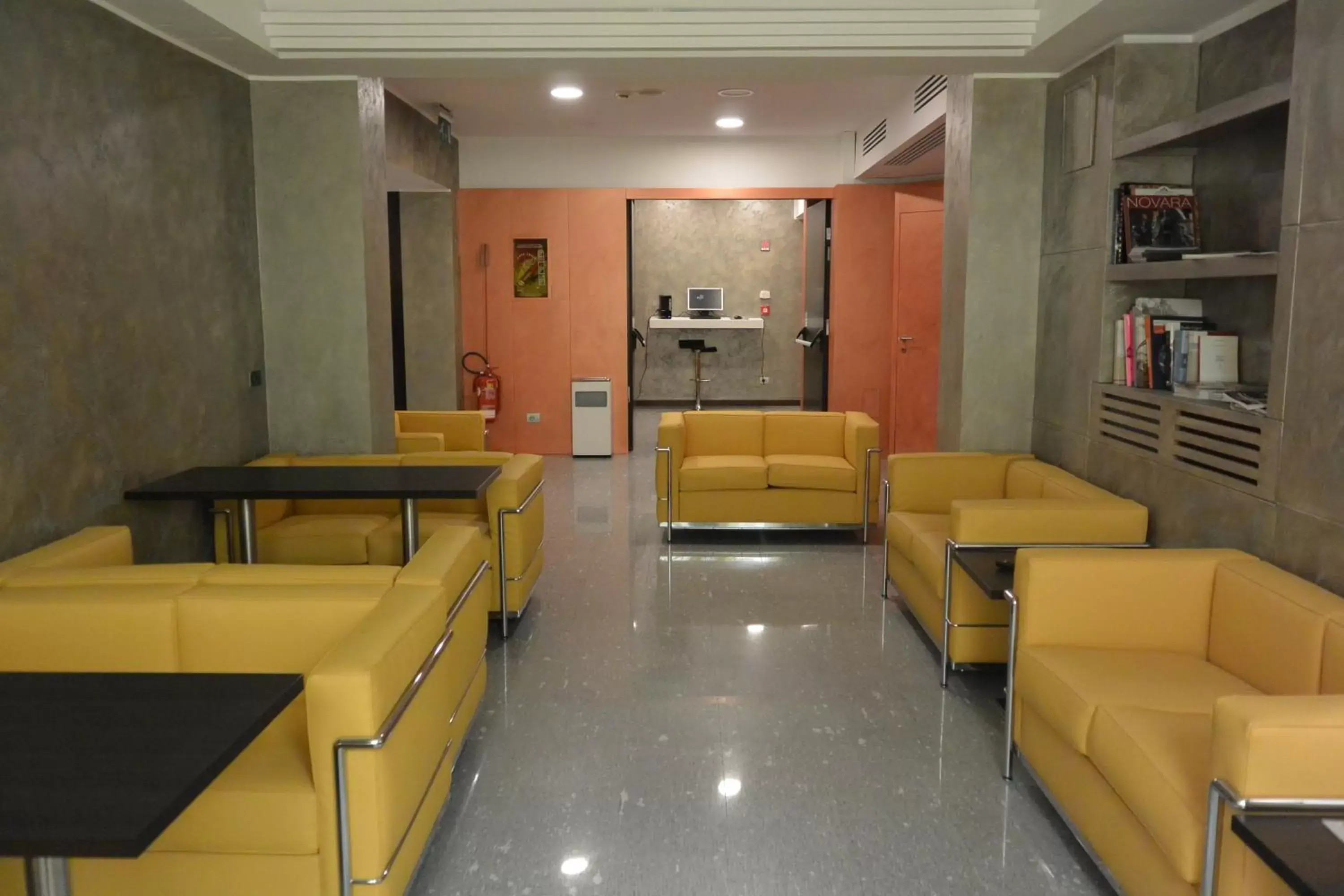 Lobby or reception, Seating Area in Hotel Metrò