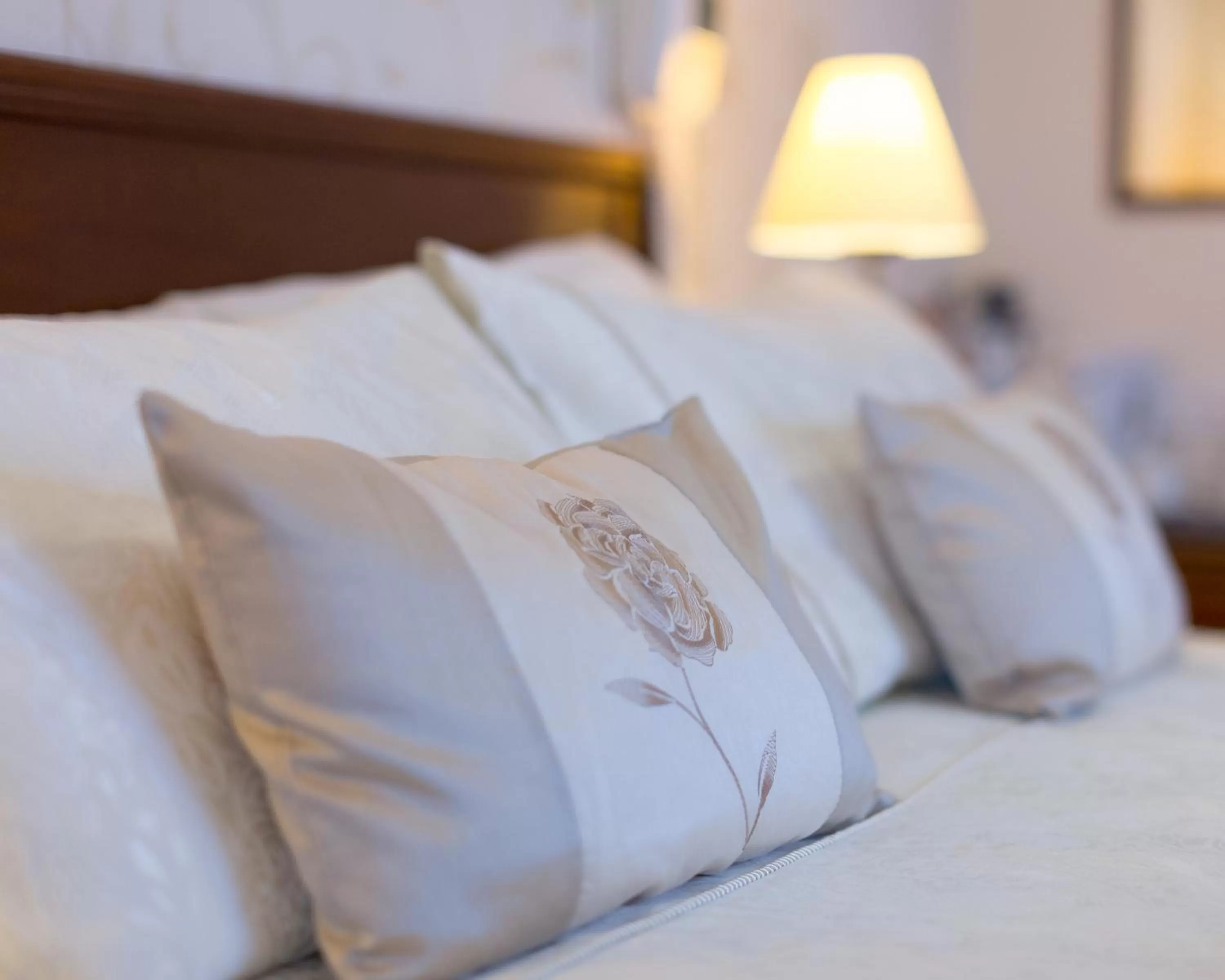 Bedroom, Bed in Grange Bank House
