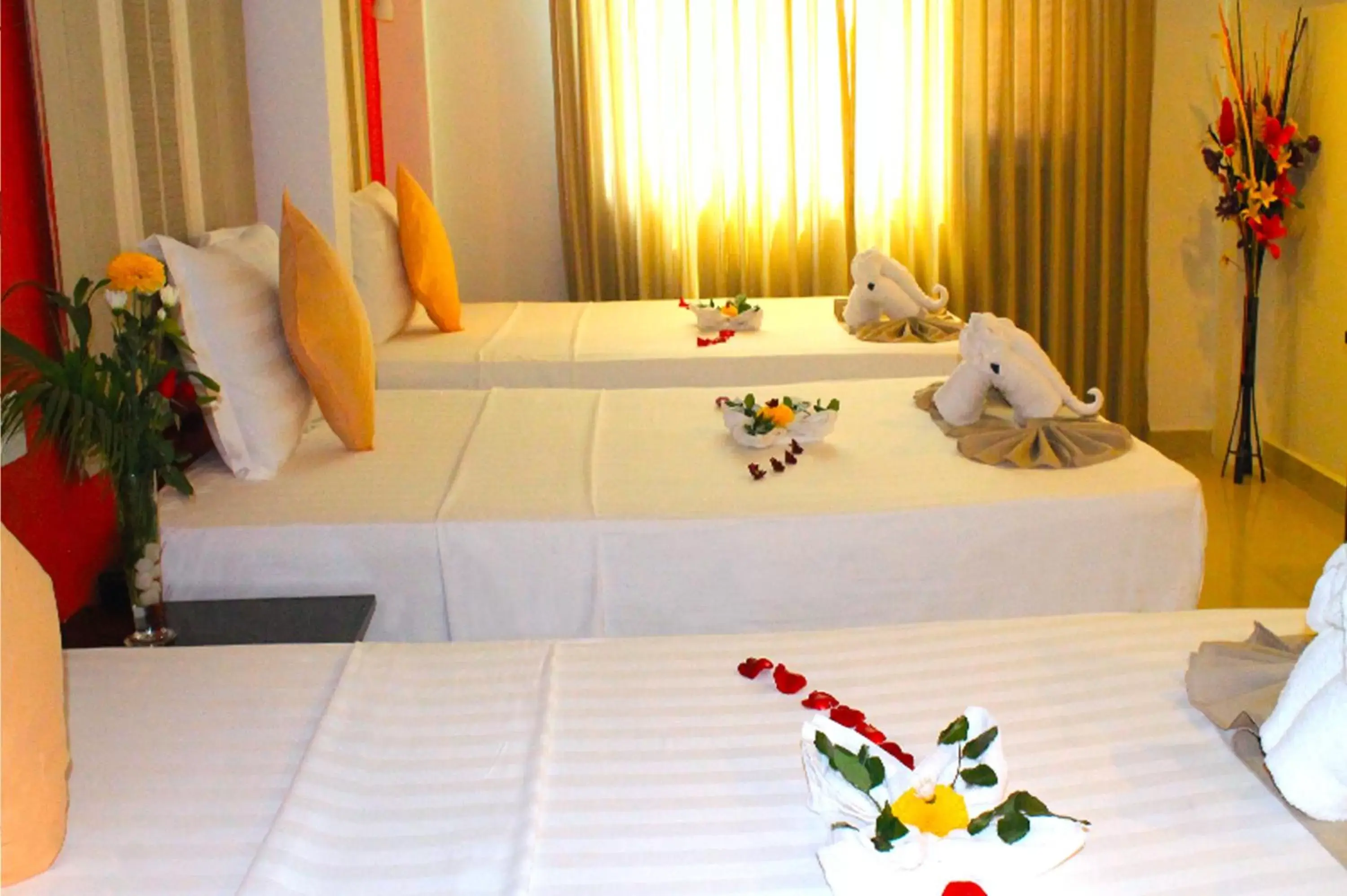 Day, Bed in Angkor International Hotel