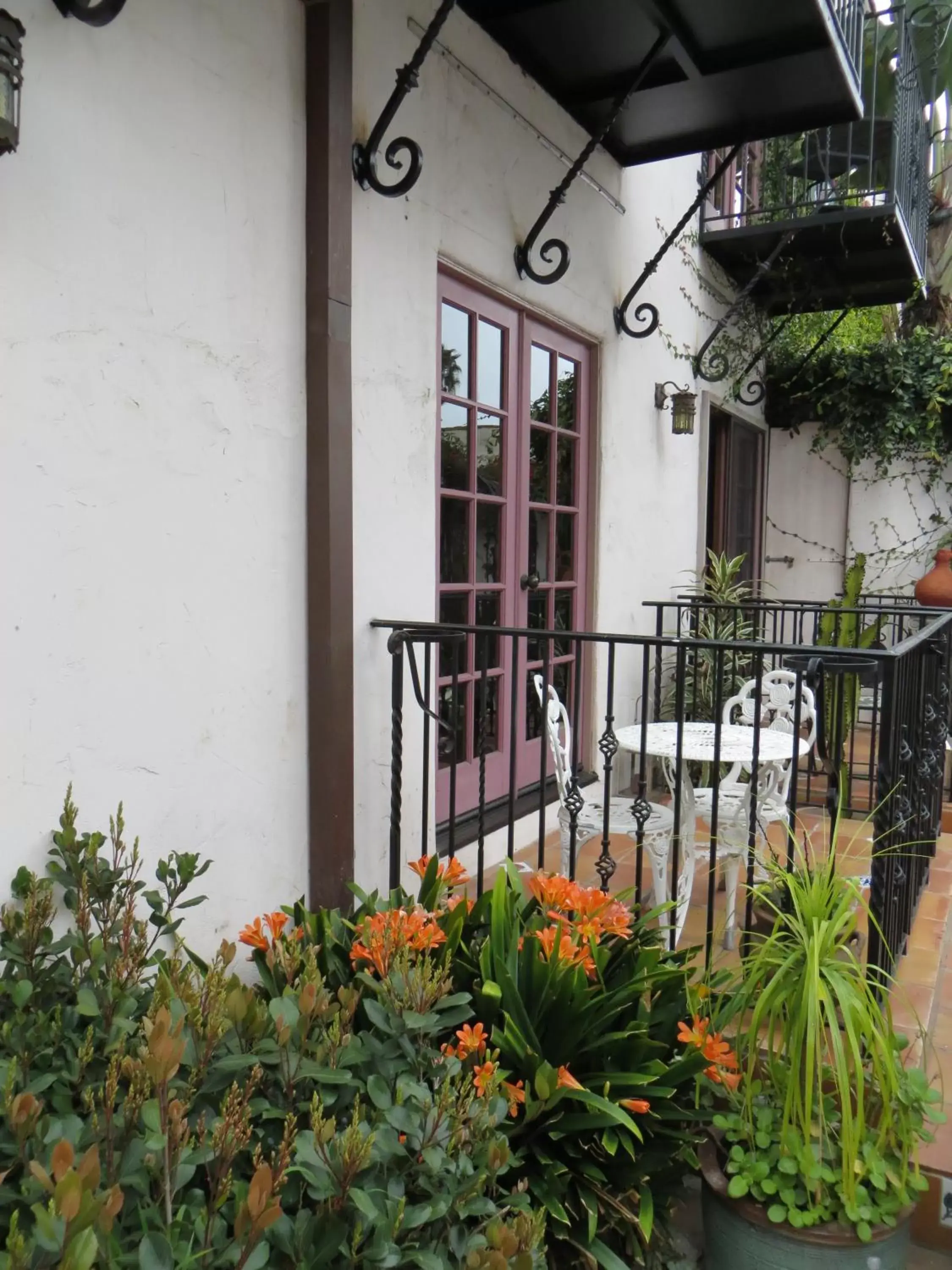 Patio in Villa Rosa Inn