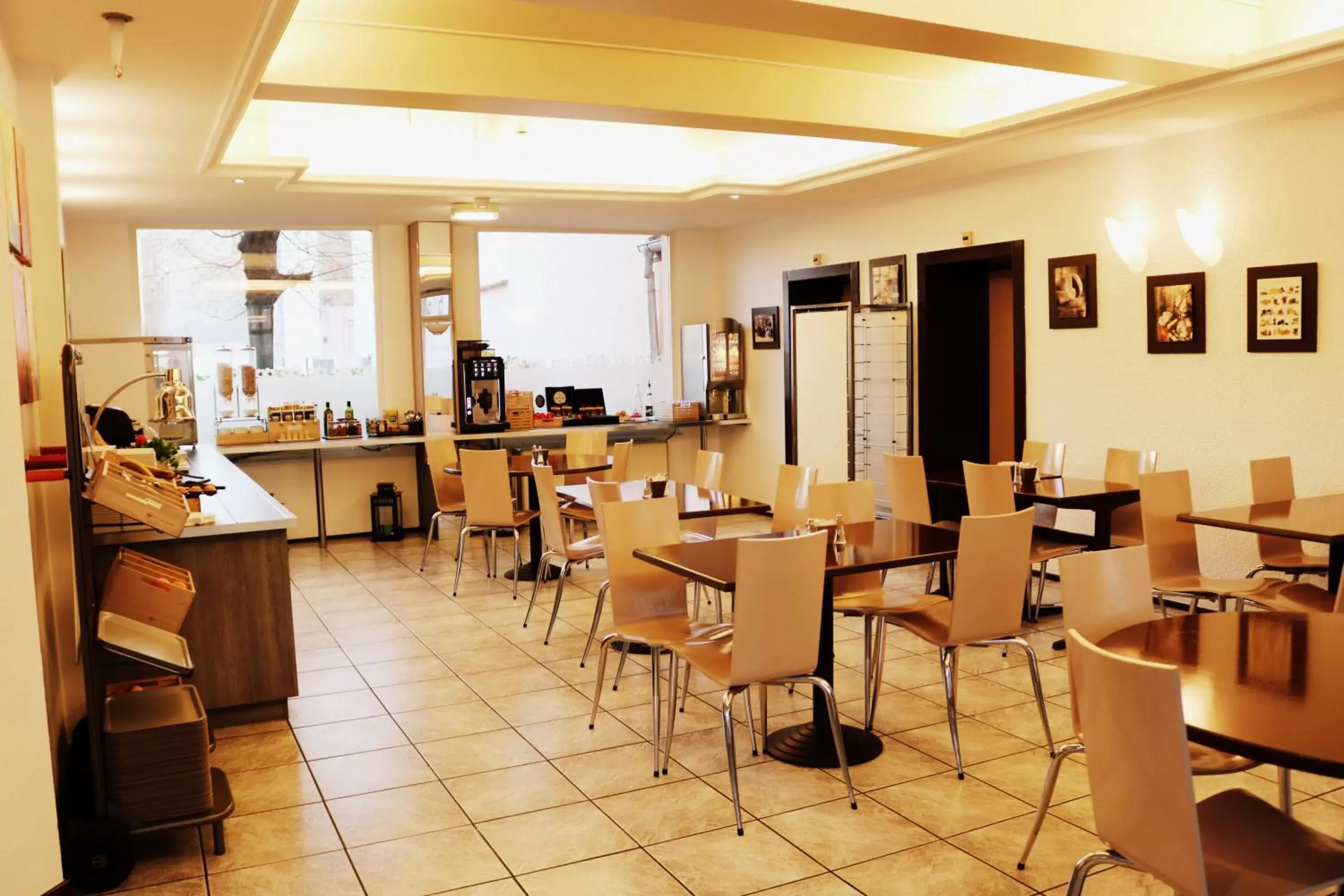 Restaurant/Places to Eat in Brit Hotel Mulhouse Centre