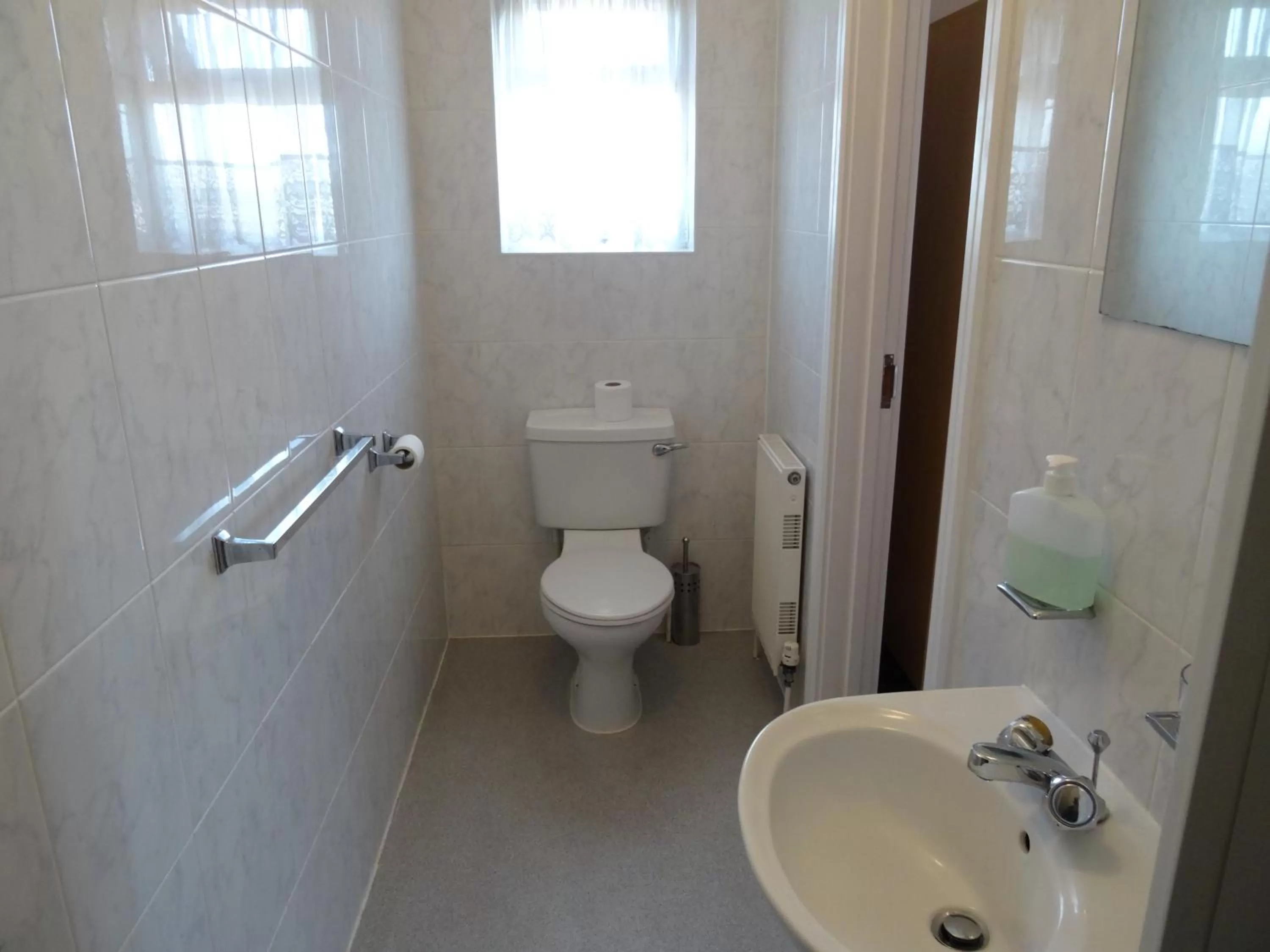 Bathroom in AJ Lodge