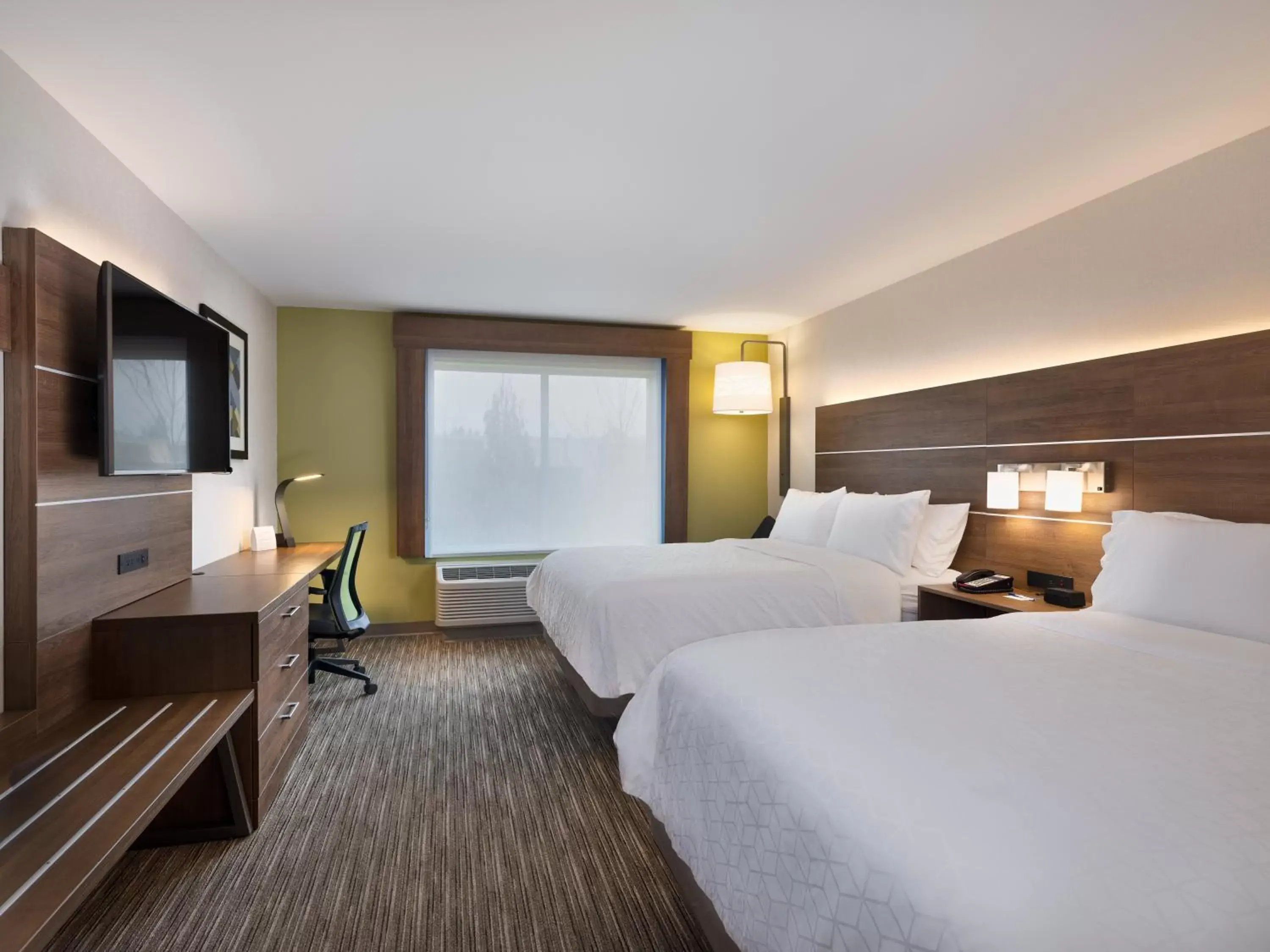 Photo of the whole room in Holiday Inn Express & Suites Salem North - Keizer, an IHG Hotel