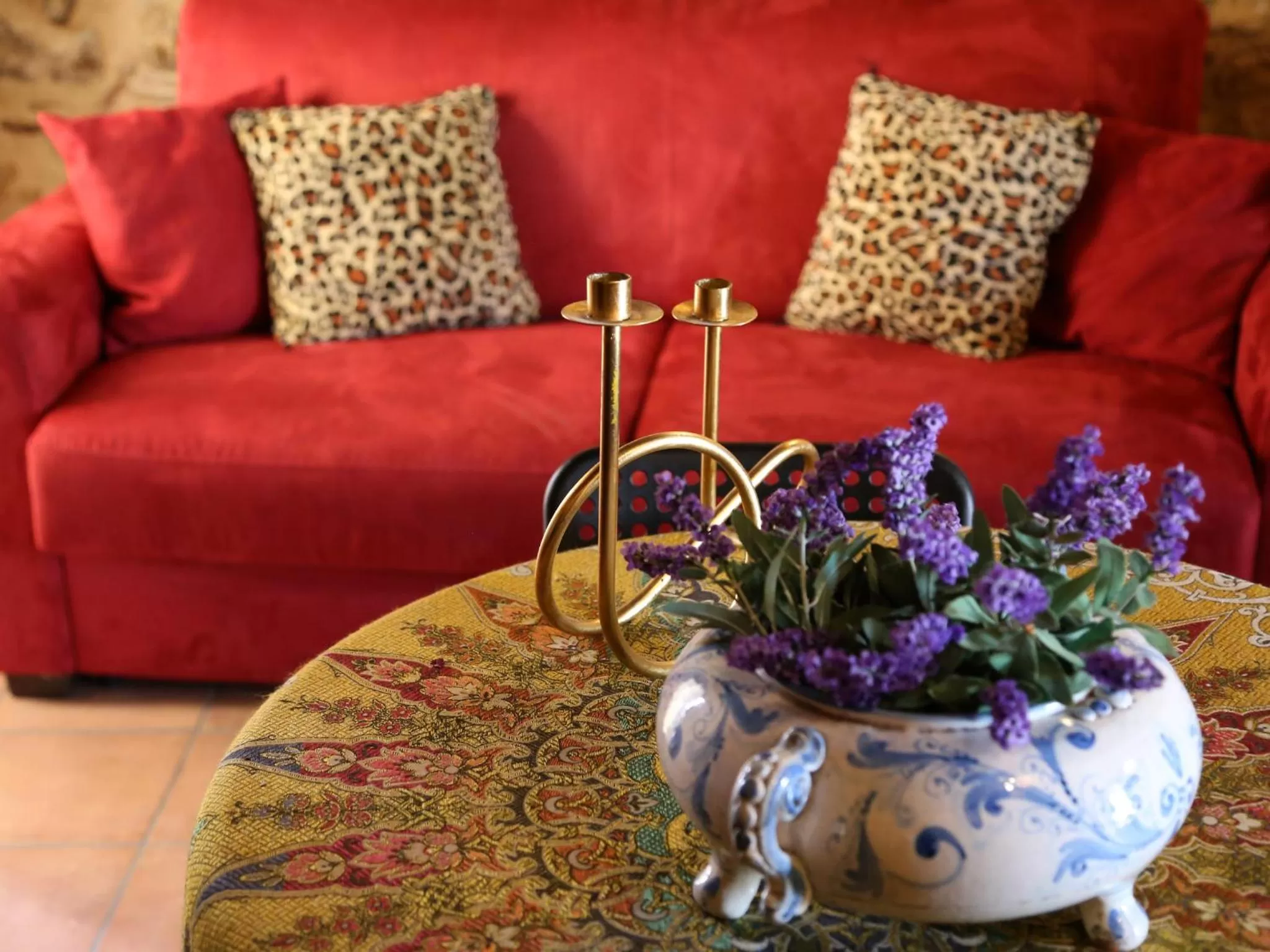 Decorative detail in Kimera