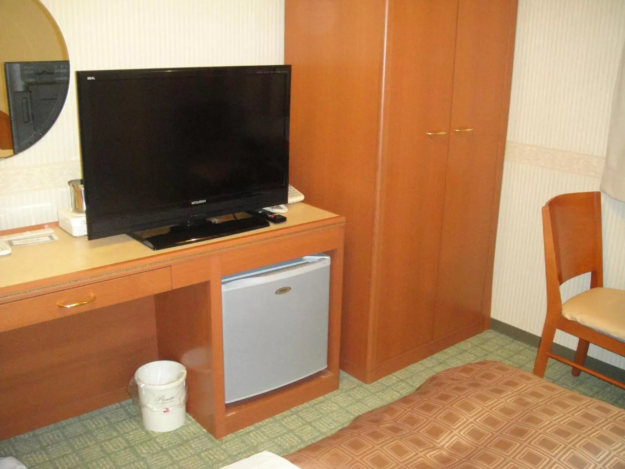 TV and multimedia, TV/Entertainment Center in Numazu Grand Hotel