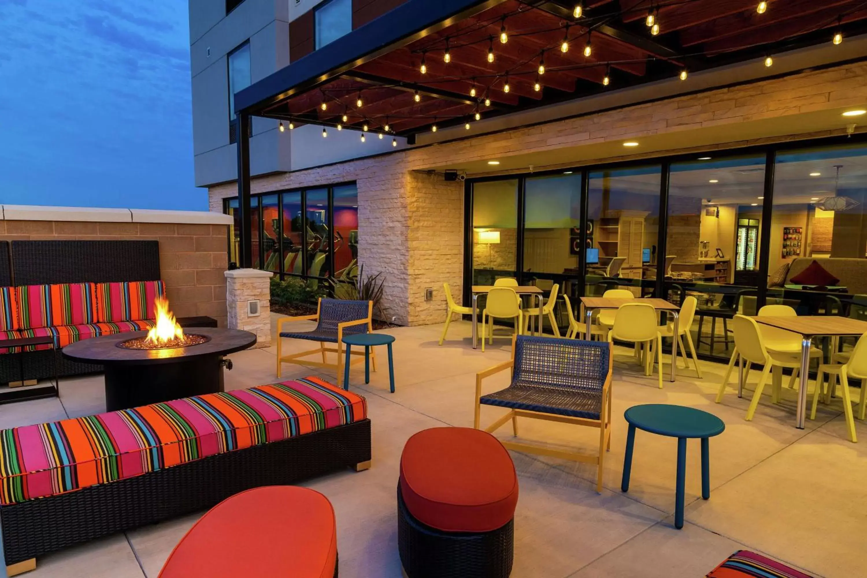 Patio in Home2 Suites By Hilton Roseville Sacramento