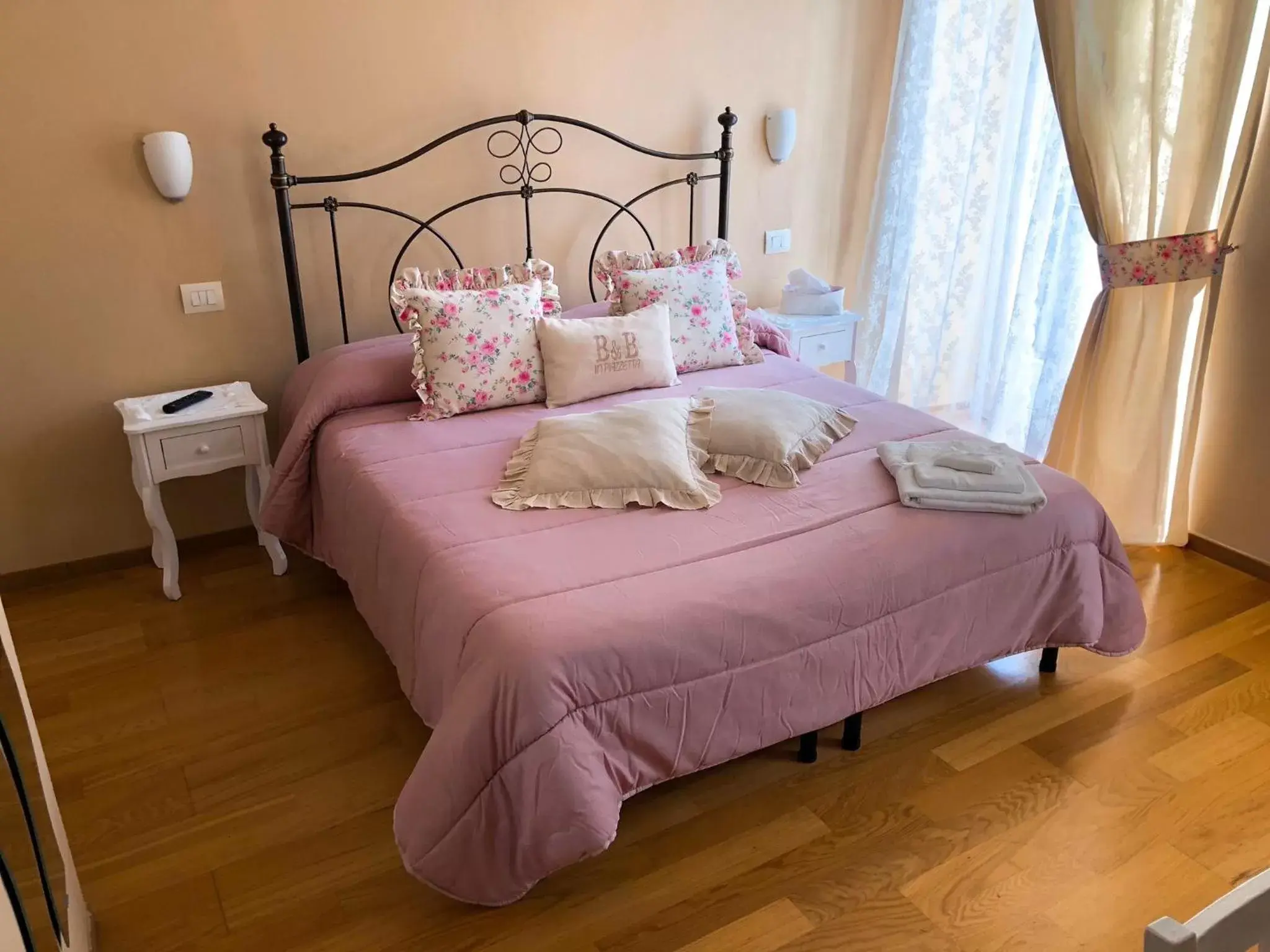 Bed in B&B in Piazzetta