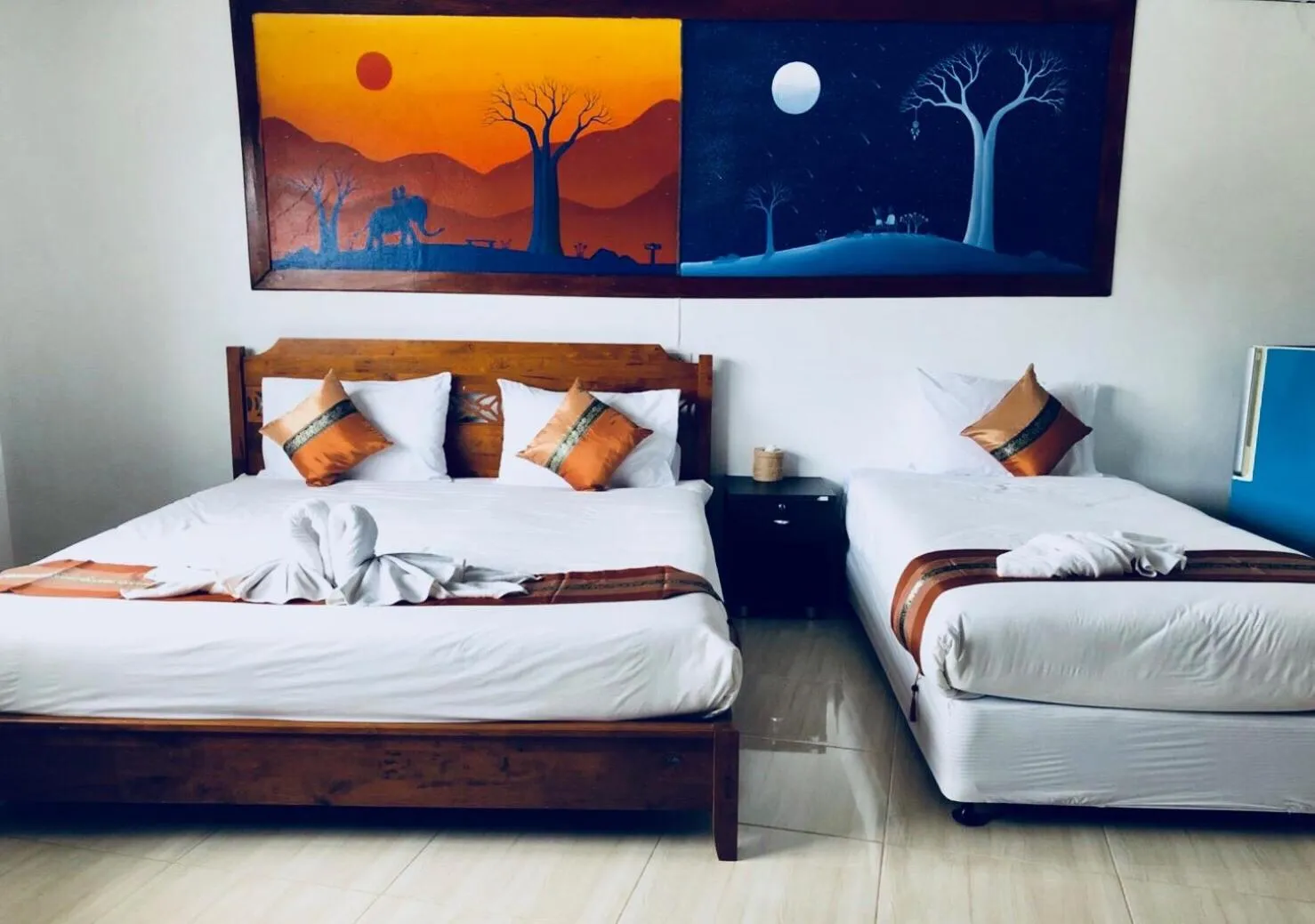 Photo of the whole room, Bed in Diamond de pai