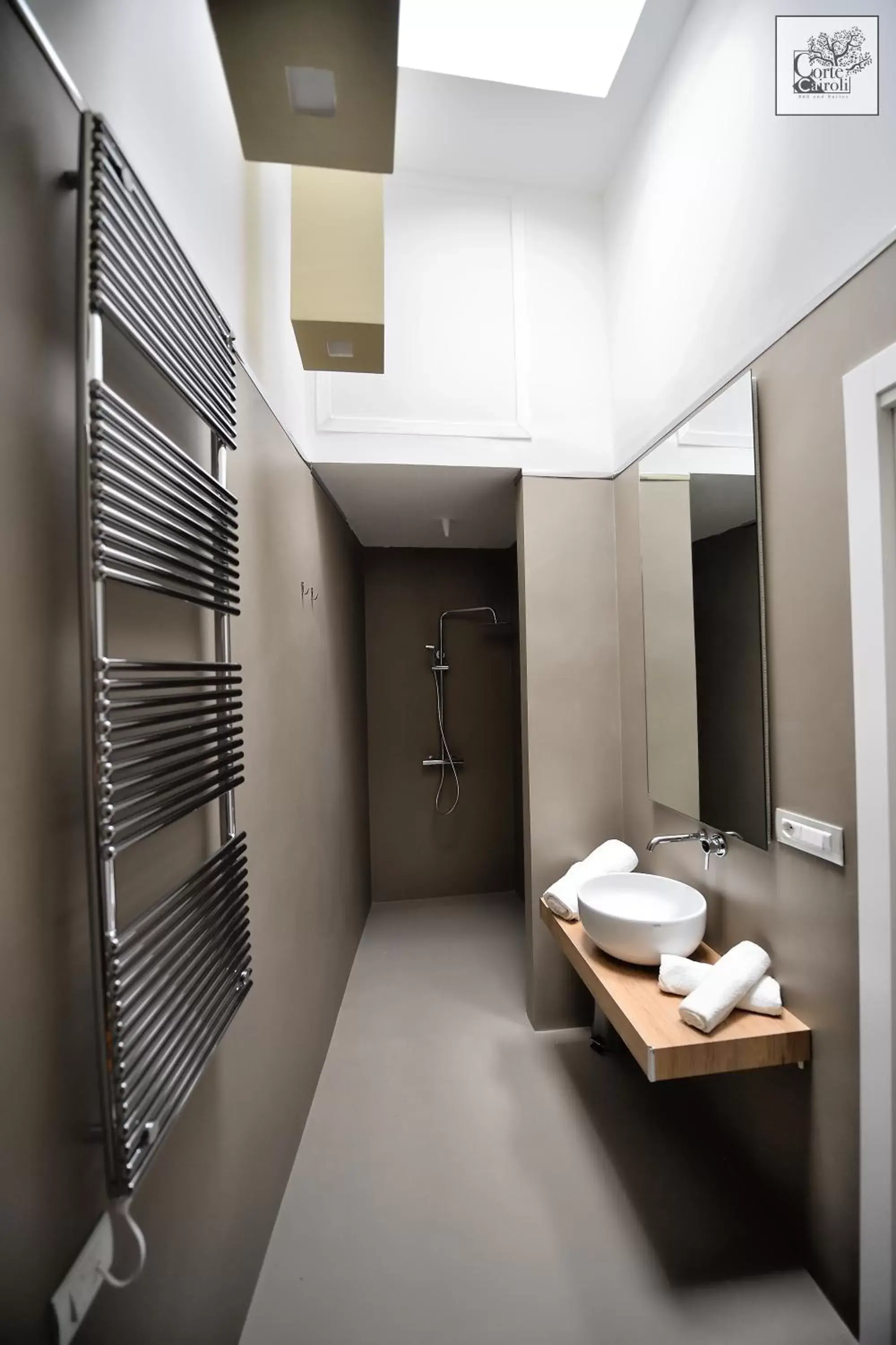 Bathroom in Corte Cairoli B&B and Suites