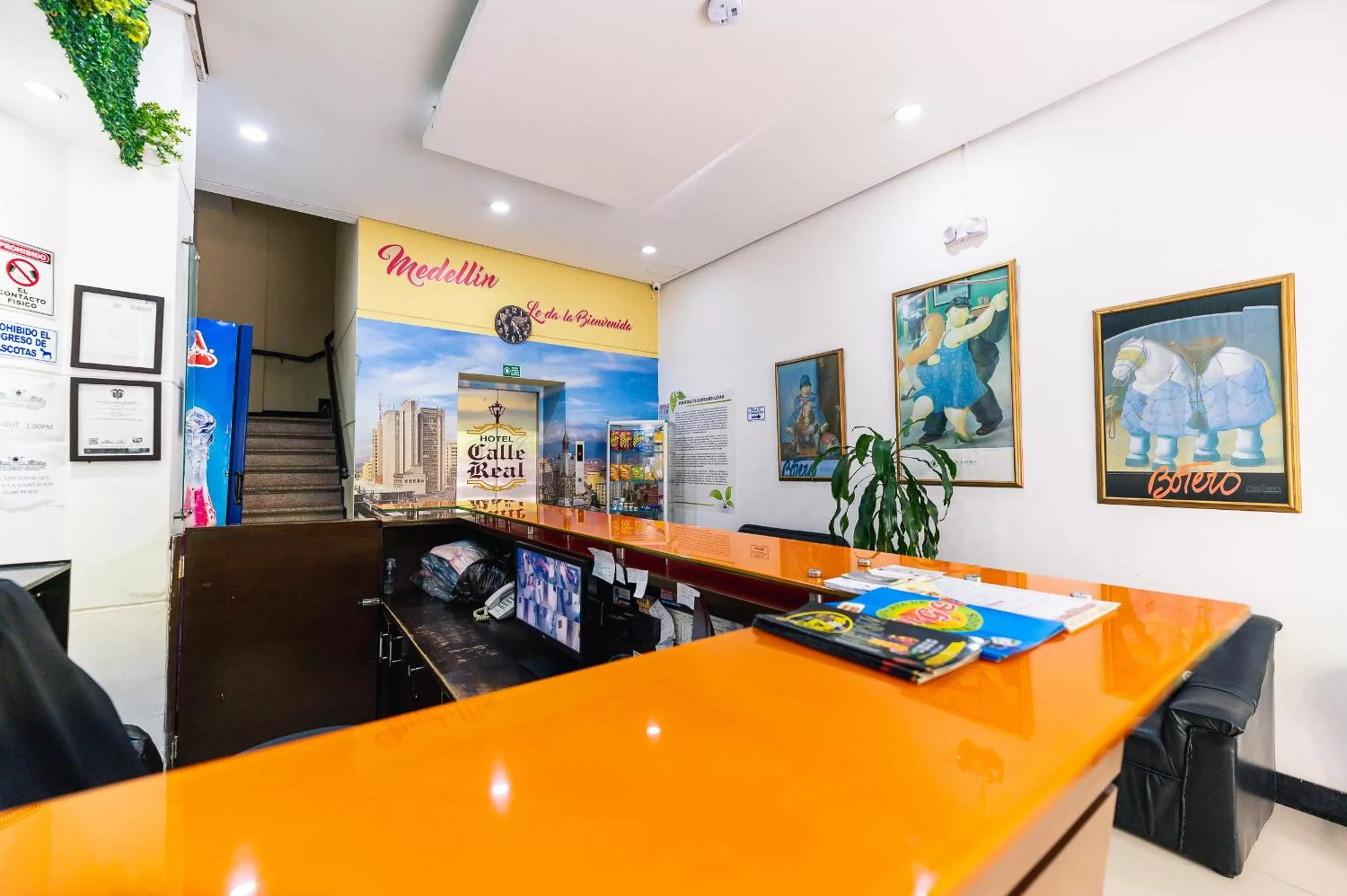 HOTEL CALLE REAL SUITE