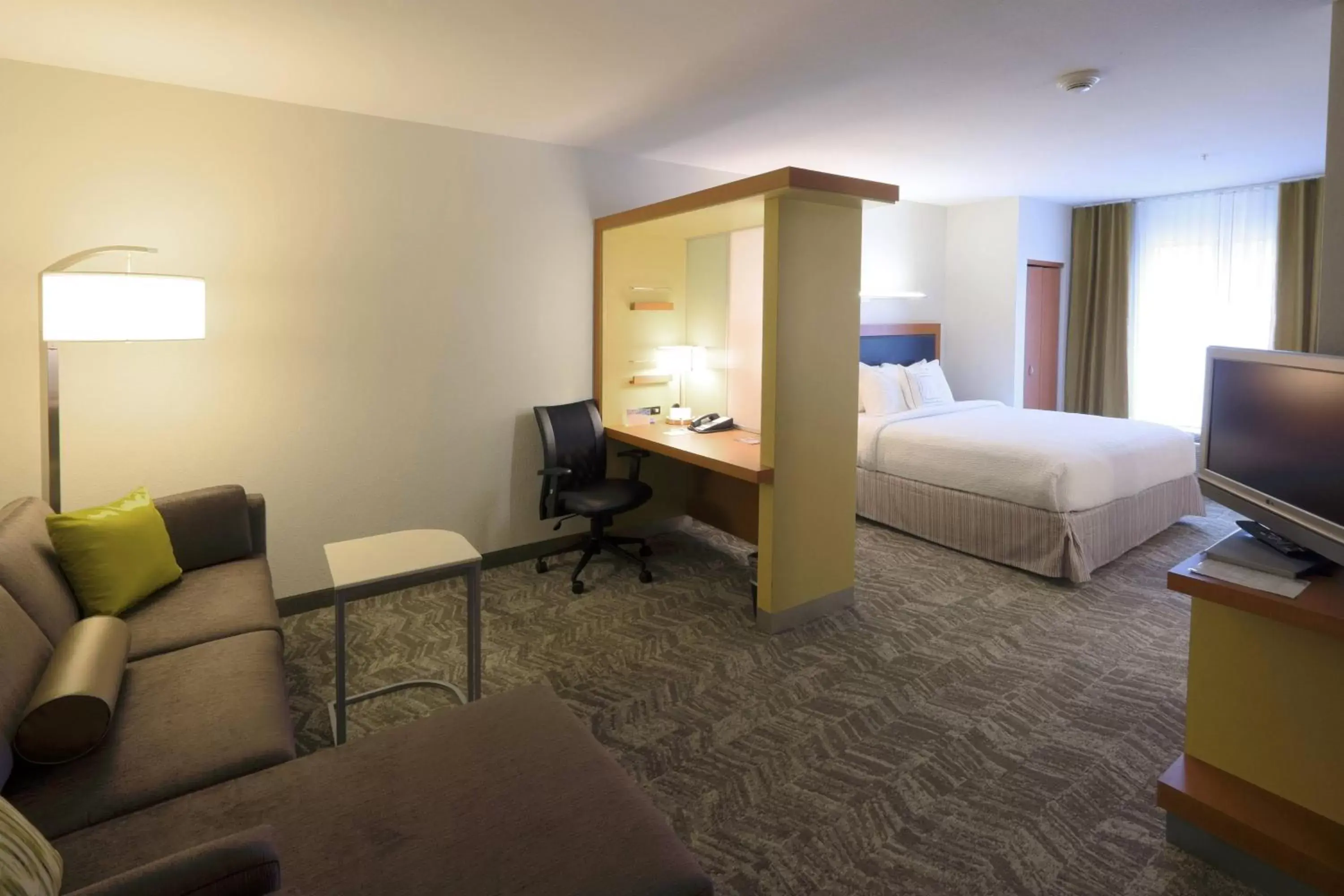 Photo of the whole room, Bed in SpringHill Suites by Marriott Albany Latham-Colonie