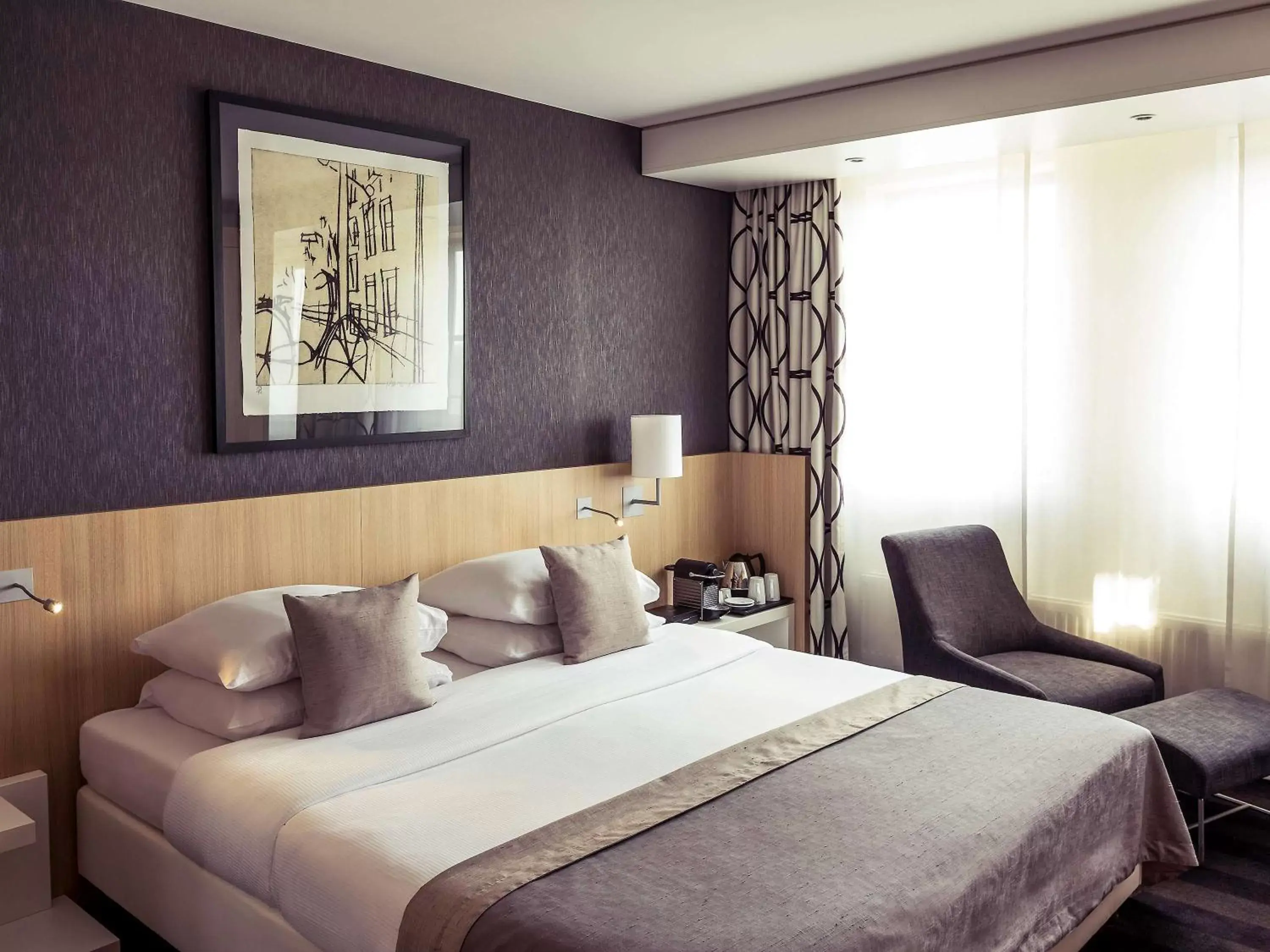 Photo of the whole room, Bed in Mercure Amsterdam City Hotel