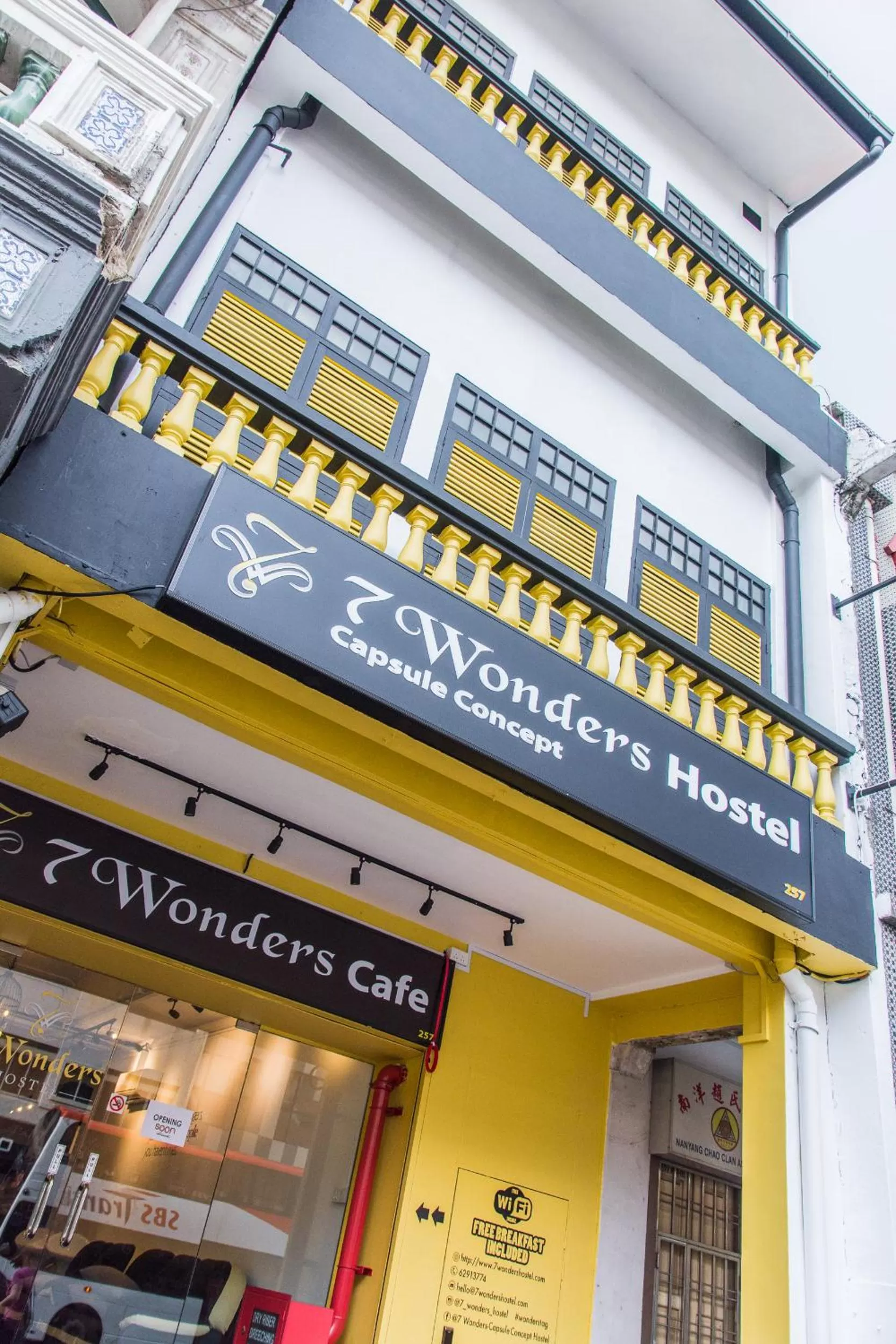 Property building in 7 Wonders Boutique Capsule