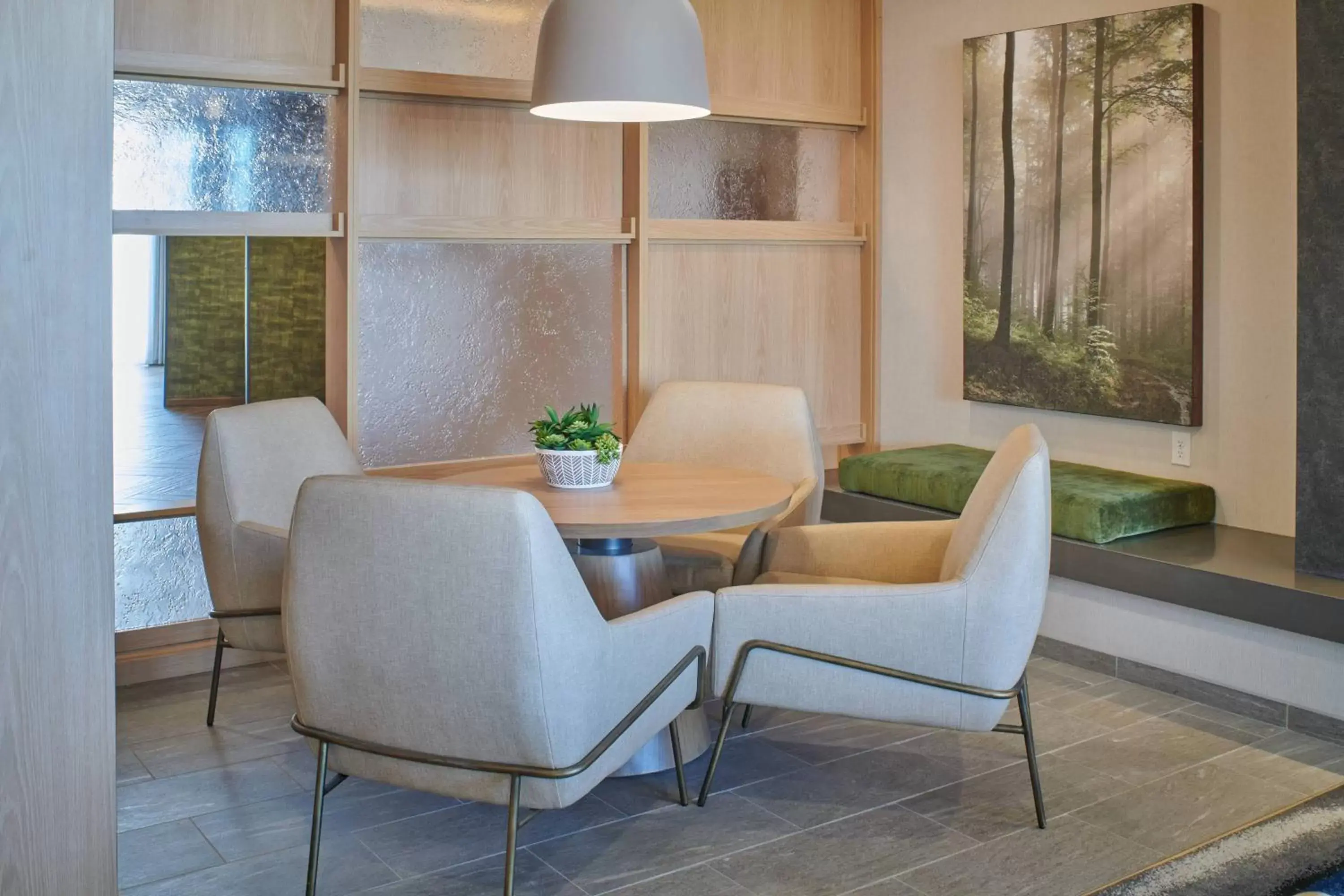 Lobby or reception, Seating Area in Fairfield Inn & Suites by Marriott Louisville Jeffersonville