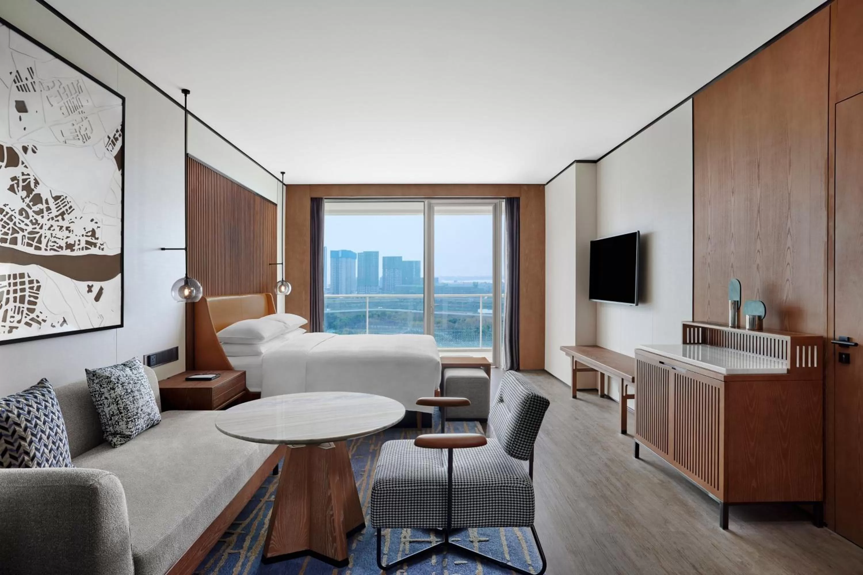 Photo of the whole room, Bed in Sheraton Zhaoqing Dinghu